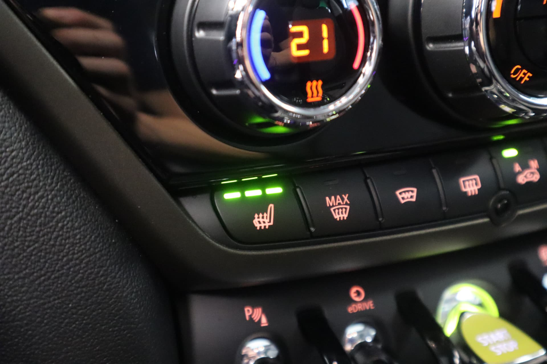 MINI Countryman Mini 2.0 Cooper S E ALL4 Untamed Edition thumbnail 17