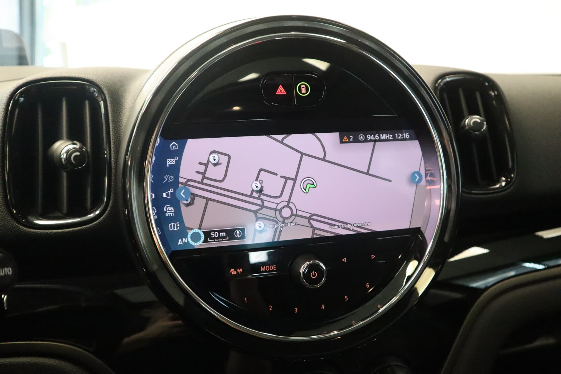 MINI Countryman Mini 2.0 Cooper S E ALL4 Untamed Edition thumbnail 19