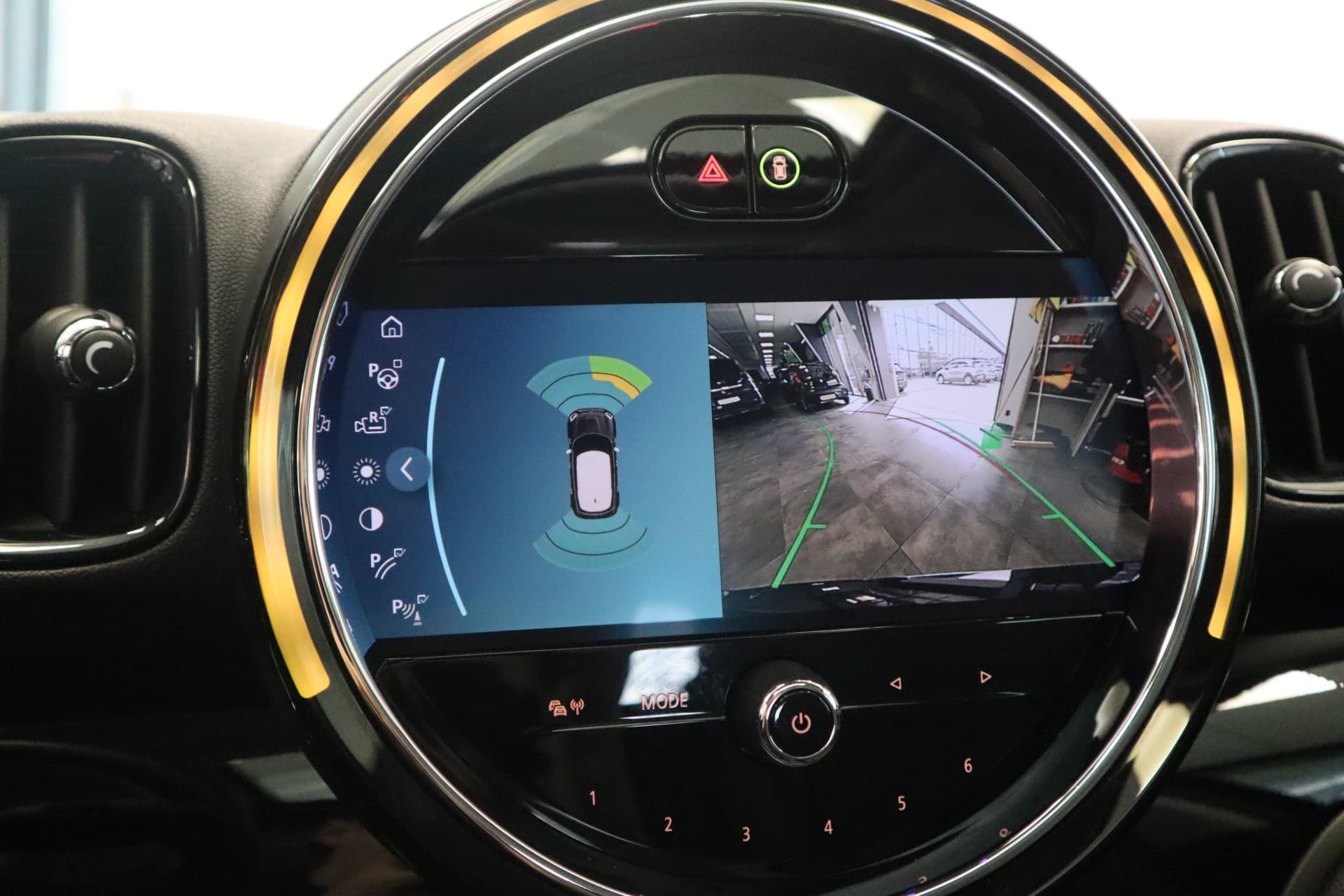 MINI Countryman Mini 2.0 Cooper S E ALL4 Untamed Edition thumbnail 23