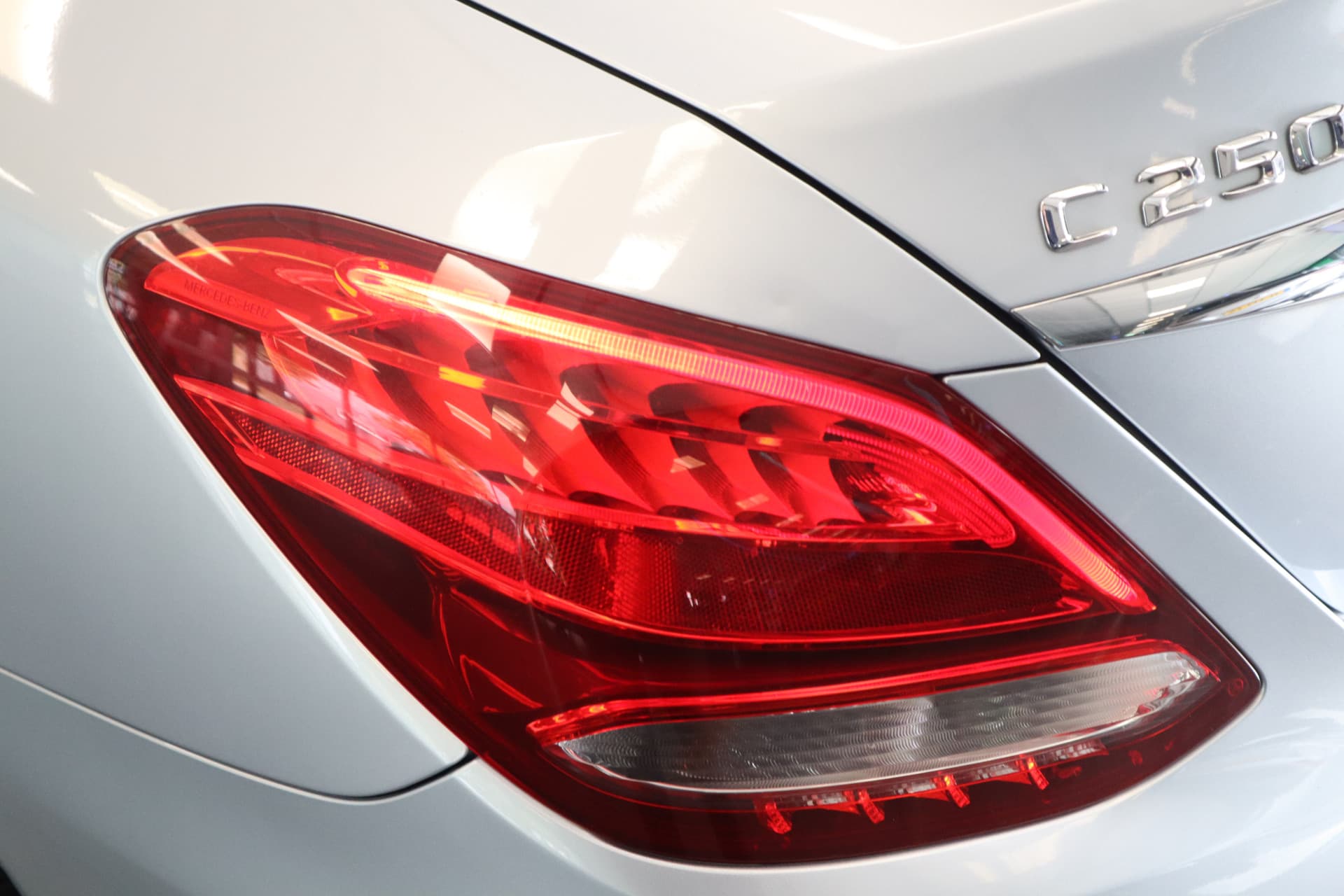 Mercedes-Benz C-Klasse 250 Ambition thumbnail 5