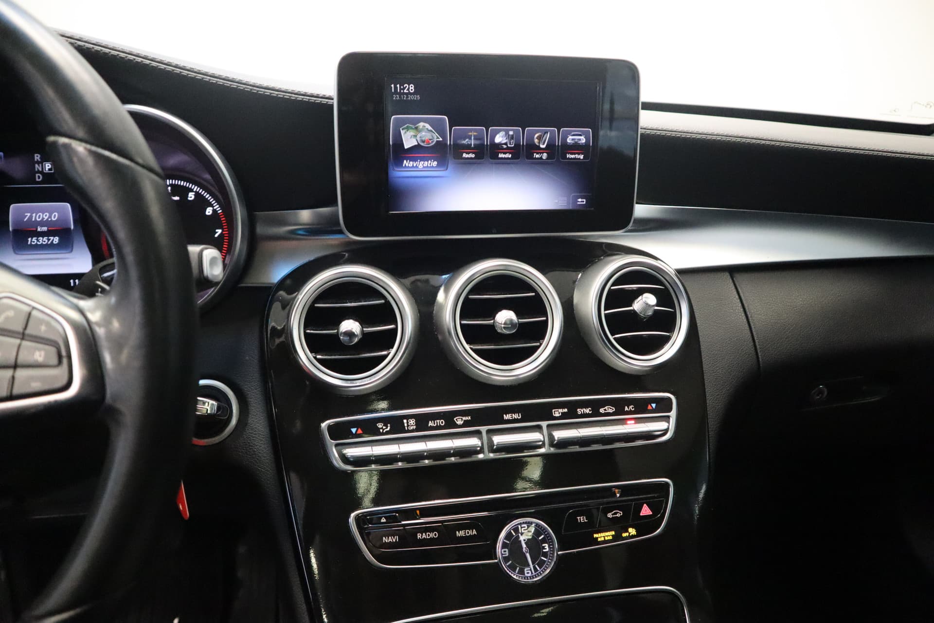 Mercedes-Benz C-Klasse 250 Ambition thumbnail 15