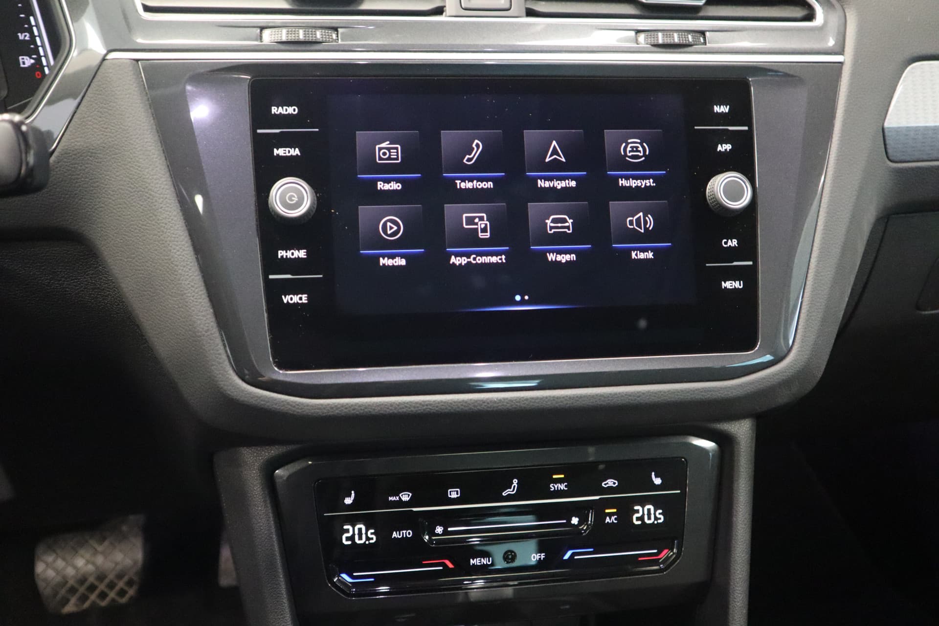 Volkswagen Tiguan 1.5 TSI Life Business thumbnail 13