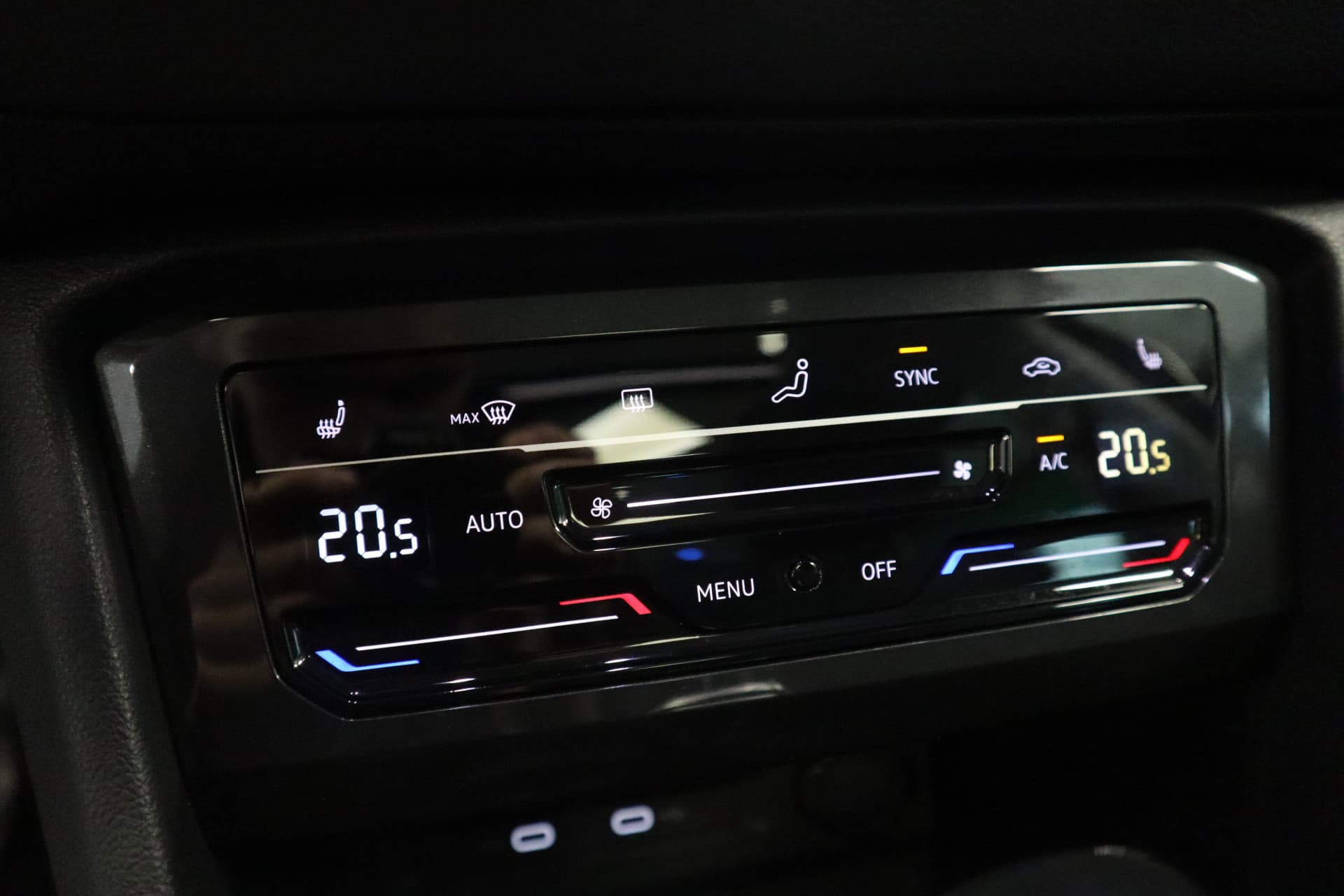 Volkswagen Tiguan 1.5 TSI Life Business thumbnail 14