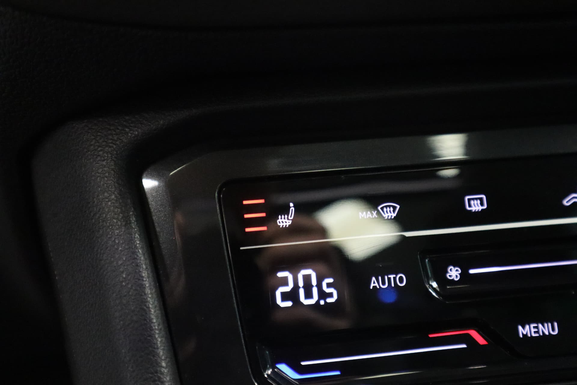 Volkswagen Tiguan 1.5 TSI Life Business thumbnail 15