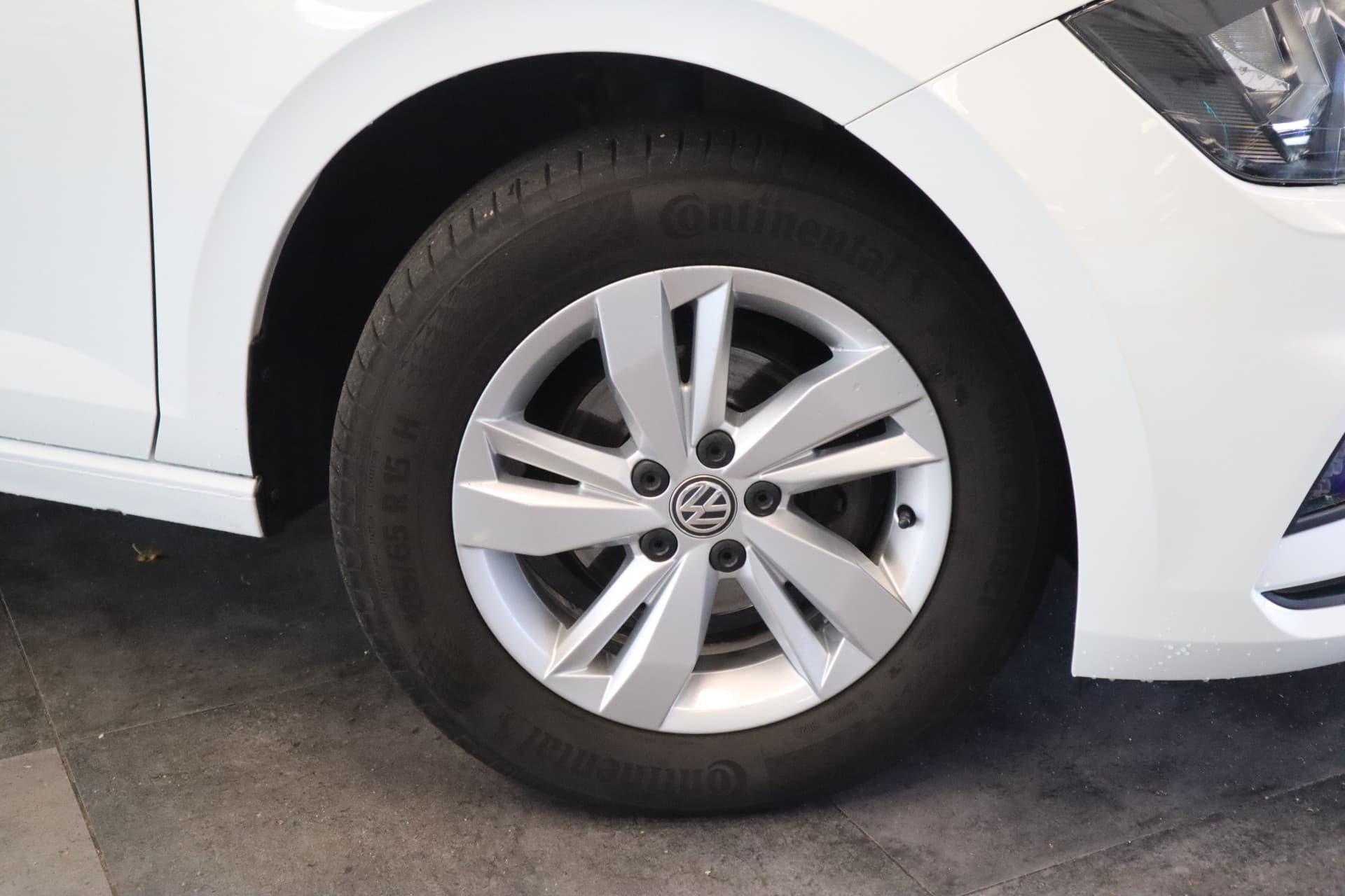 Volkswagen Polo 1.0 TSI Comfortline thumbnail 3