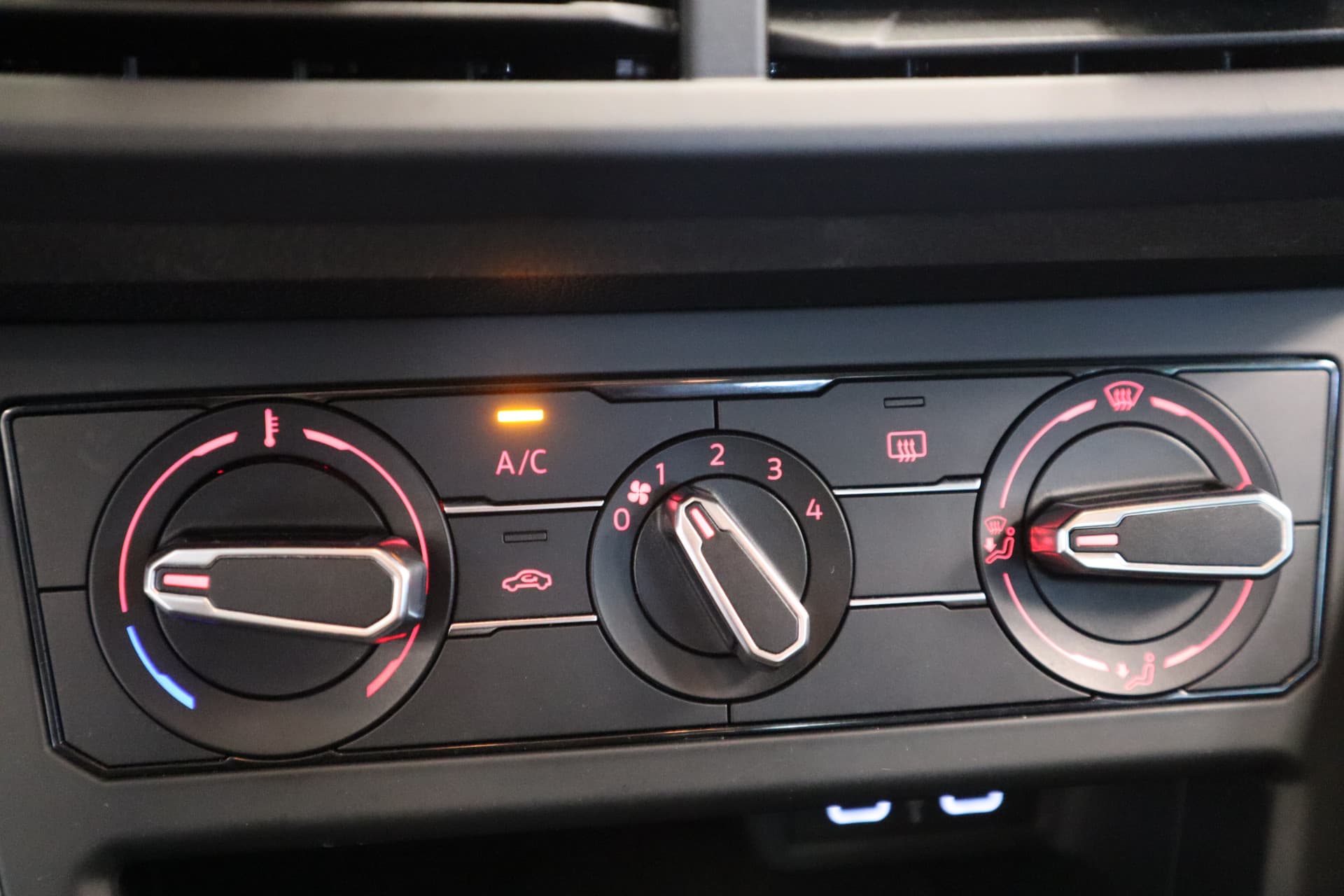 Volkswagen Polo 1.0 TSI Comfortline thumbnail 10