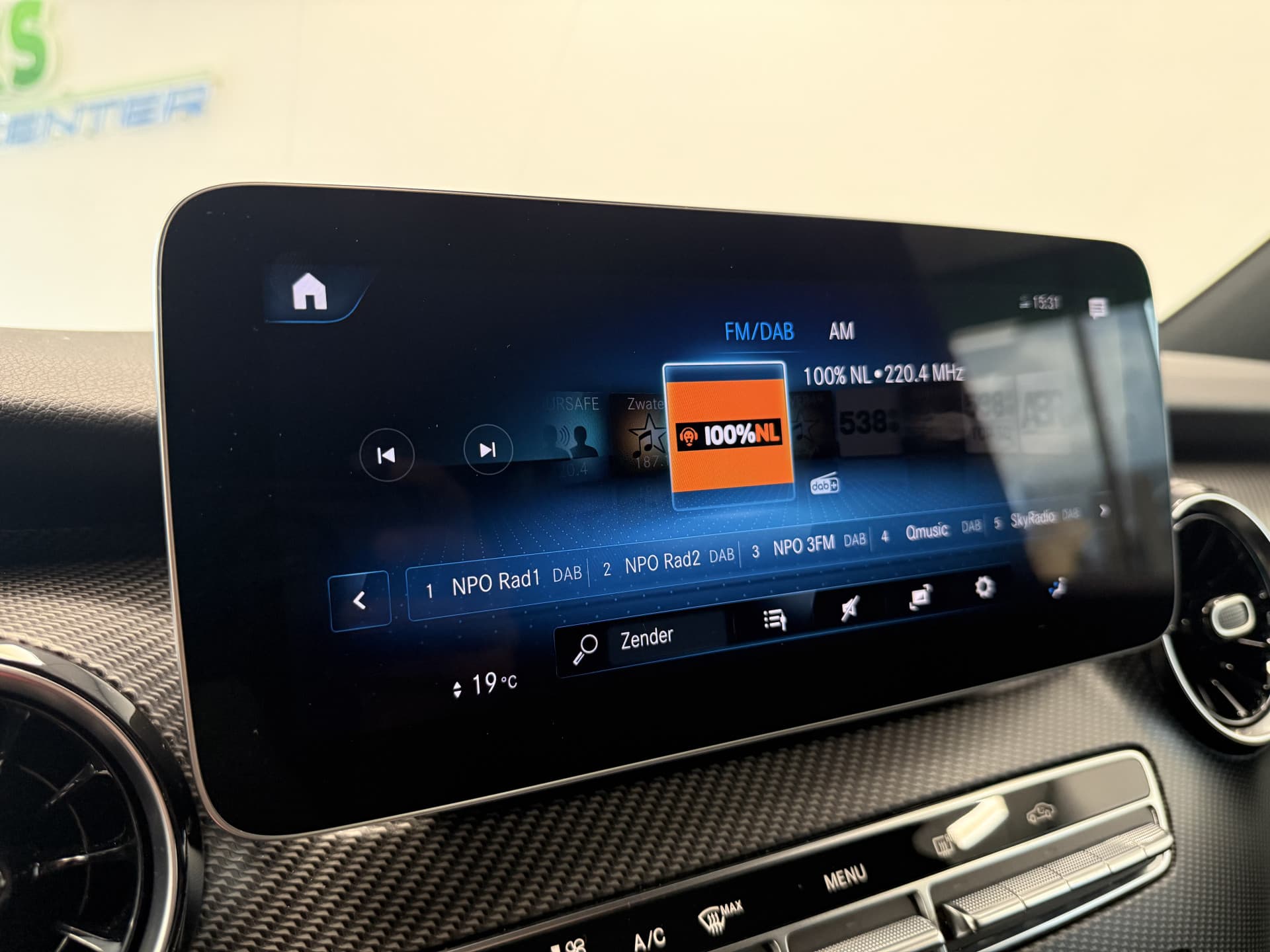 Mercedes-Benz V-Klasse 300d Extra Lang Avantgarde Edition thumbnail 29