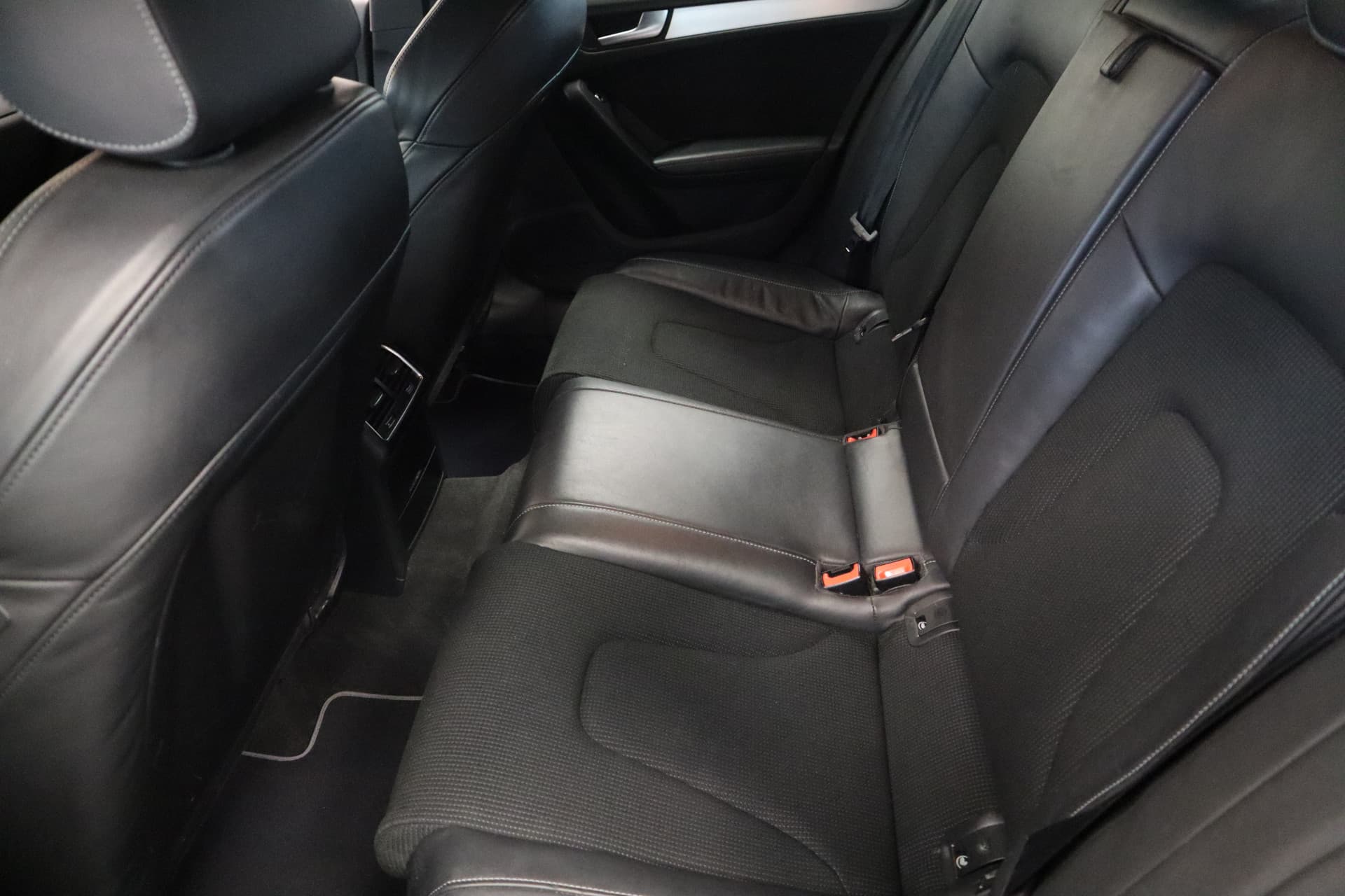 Audi A5 Sportback 1.8 TFSI Adrenalin Sport thumbnail 18