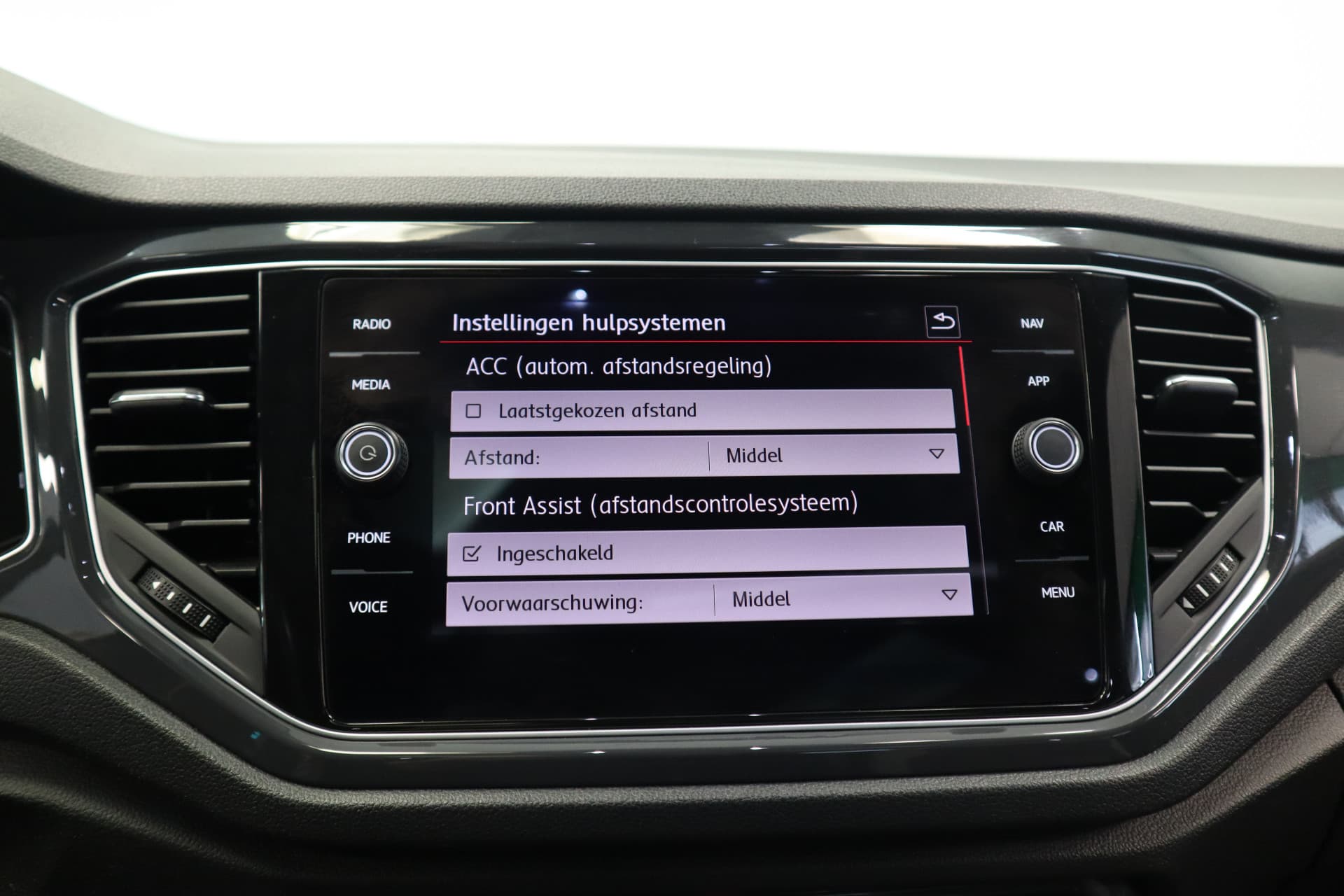 Volkswagen T-Roc 1.5 TSI Sport thumbnail 16