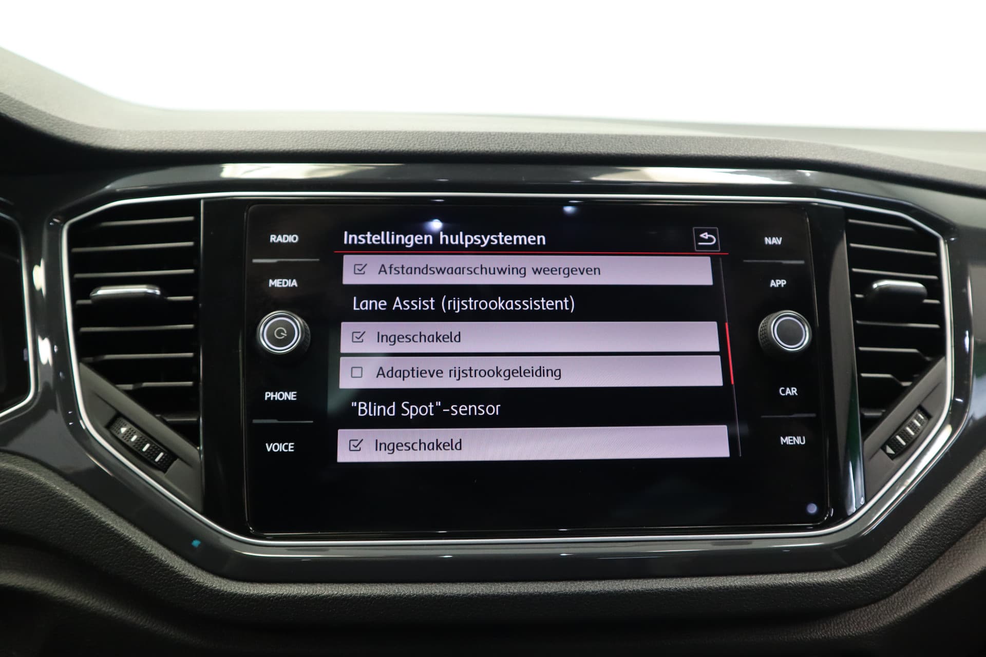 Volkswagen T-Roc 1.5 TSI Sport thumbnail 17