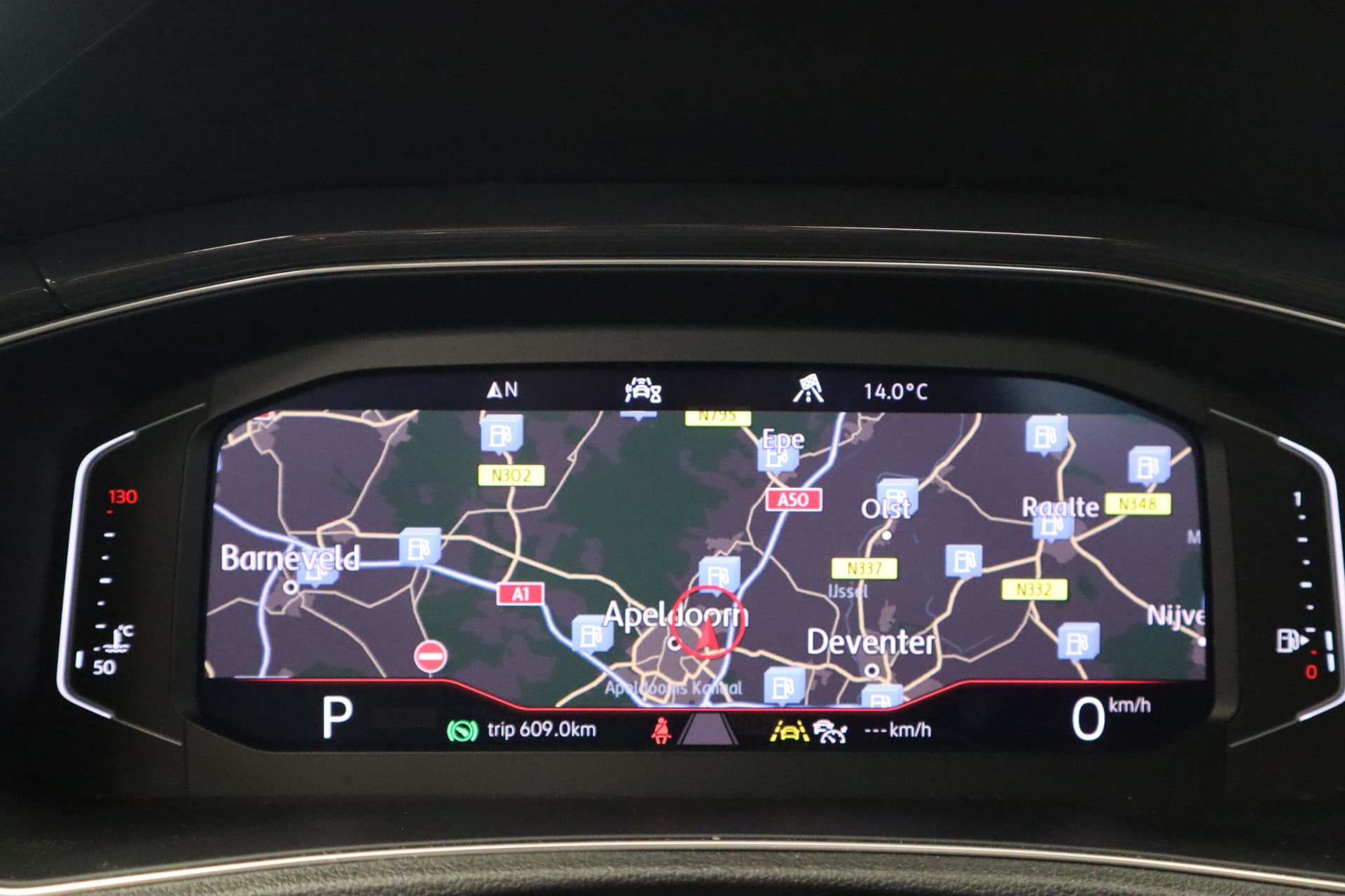 Volkswagen T-Roc 1.5 TSI Sport thumbnail 19