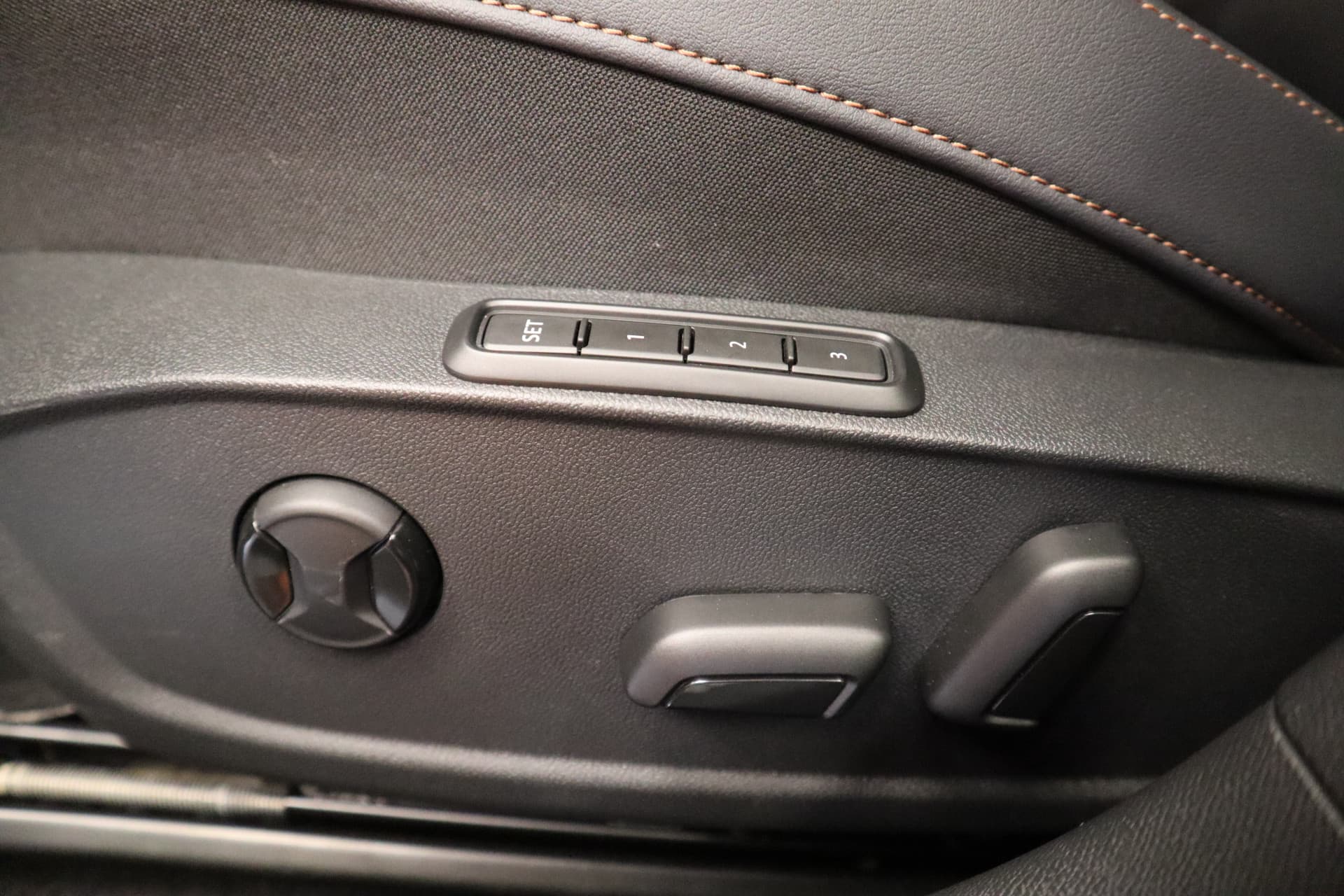 CUPRA Leon 1.5 TSI e-Hybrid VZ Extreme thumbnail 9