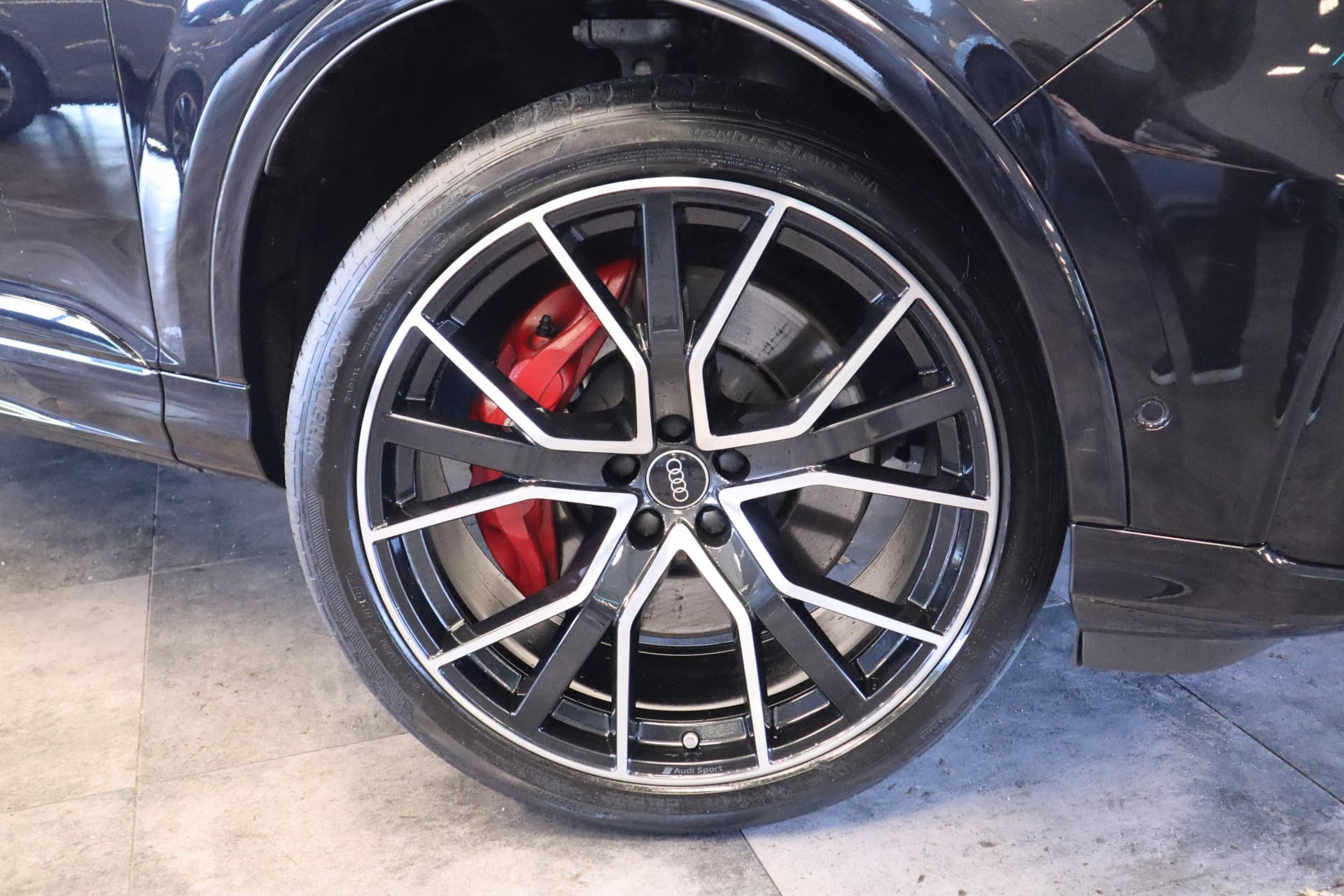 Audi Q7 4.0 TFSI SQ7 quattro thumbnail 3