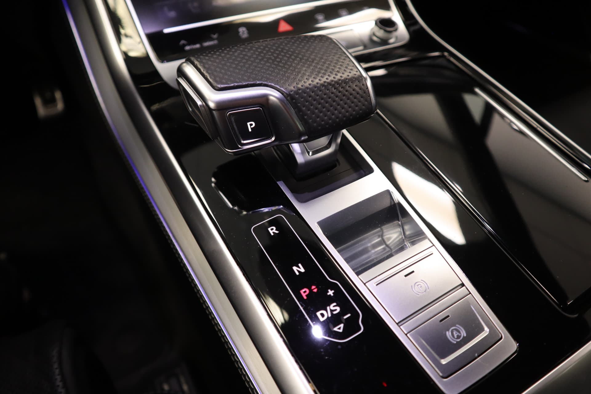 Audi Q7 4.0 TFSI SQ7 quattro thumbnail 15