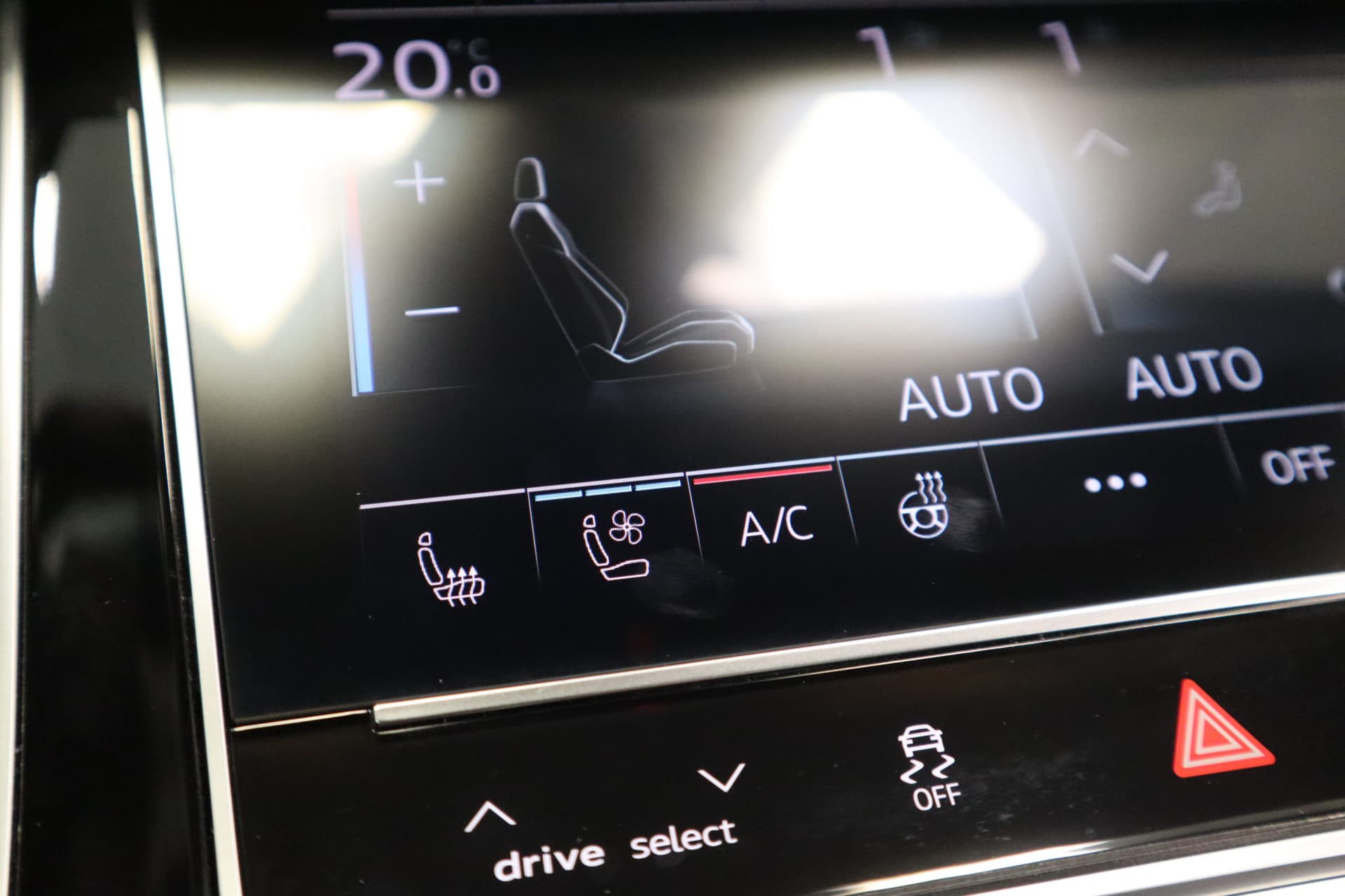 Audi Q7 4.0 TFSI SQ7 quattro thumbnail 19