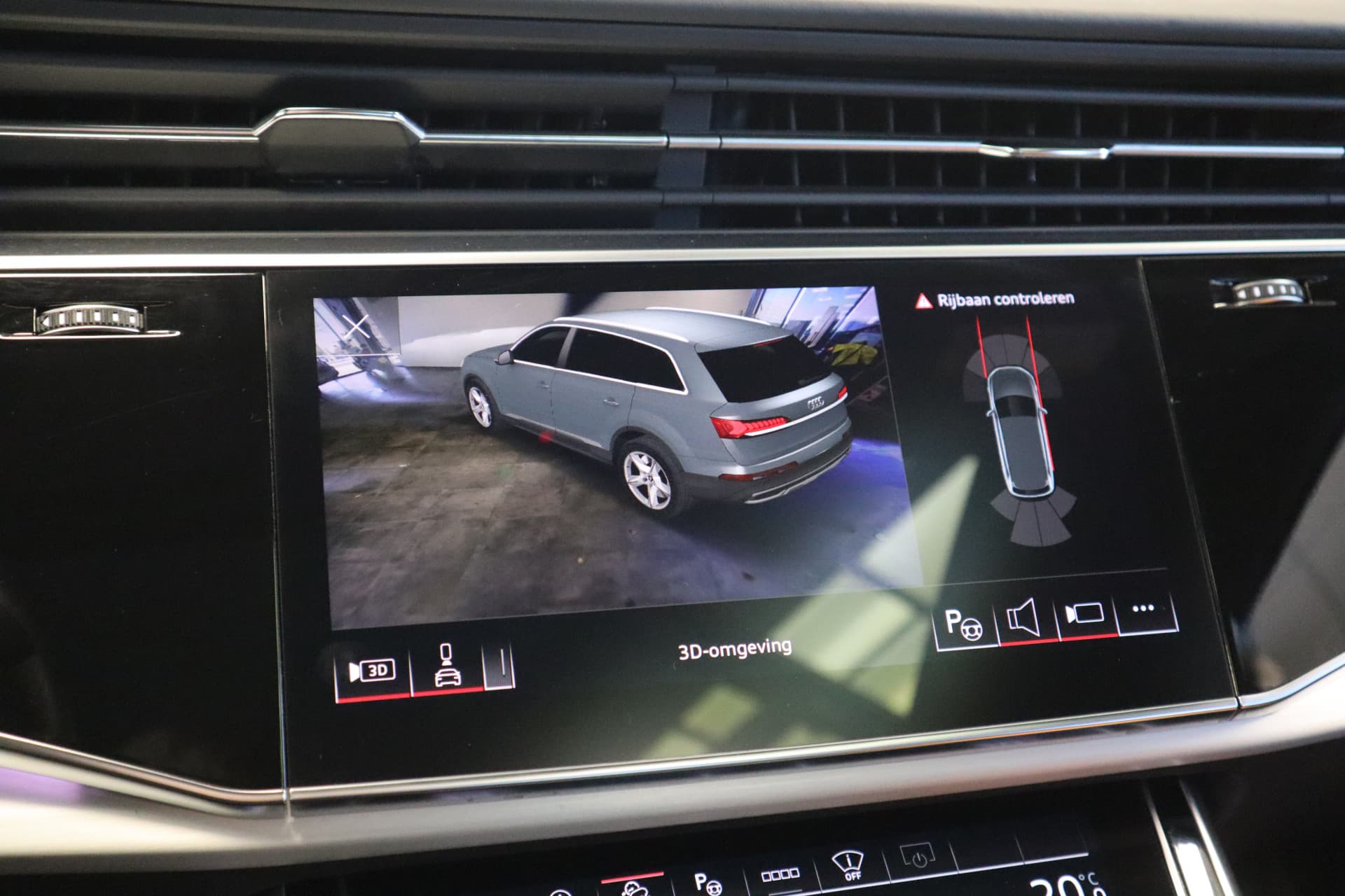 Audi Q7 4.0 TFSI SQ7 quattro thumbnail 25