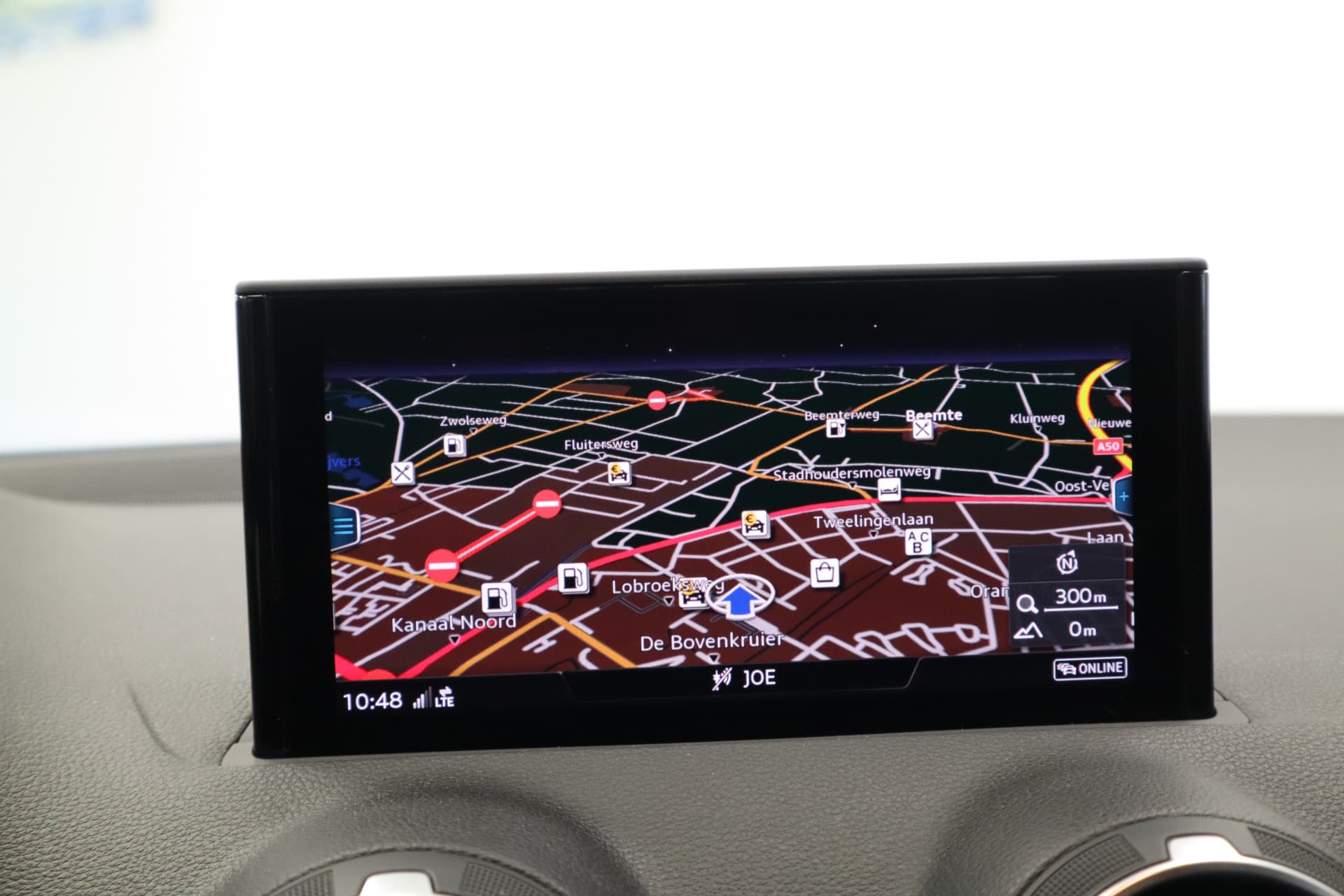 Audi Q2 35 TFSI S Edition thumbnail 15