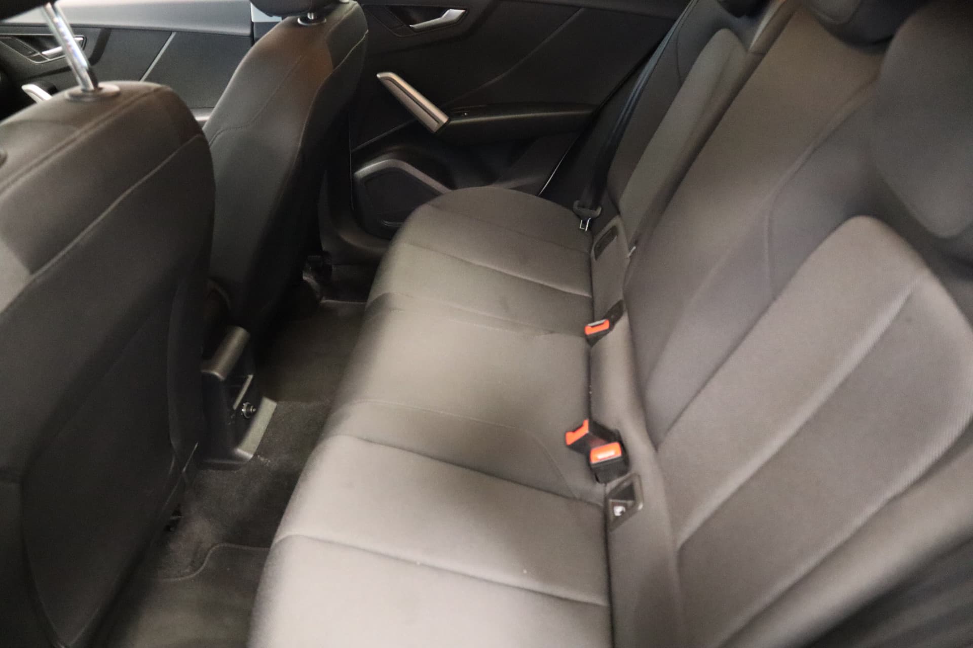 Audi Q2 35 TFSI S Edition thumbnail 20