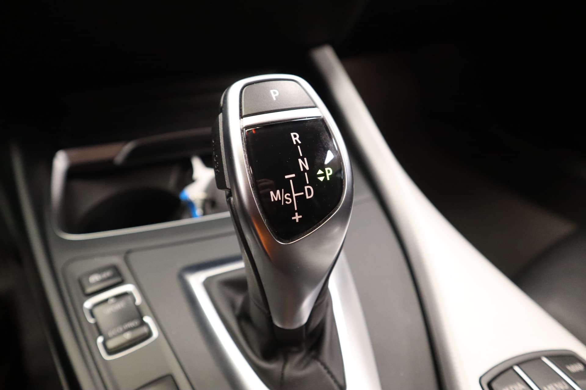 BMW 2 Serie Cabrio 220i High Executive thumbnail 17