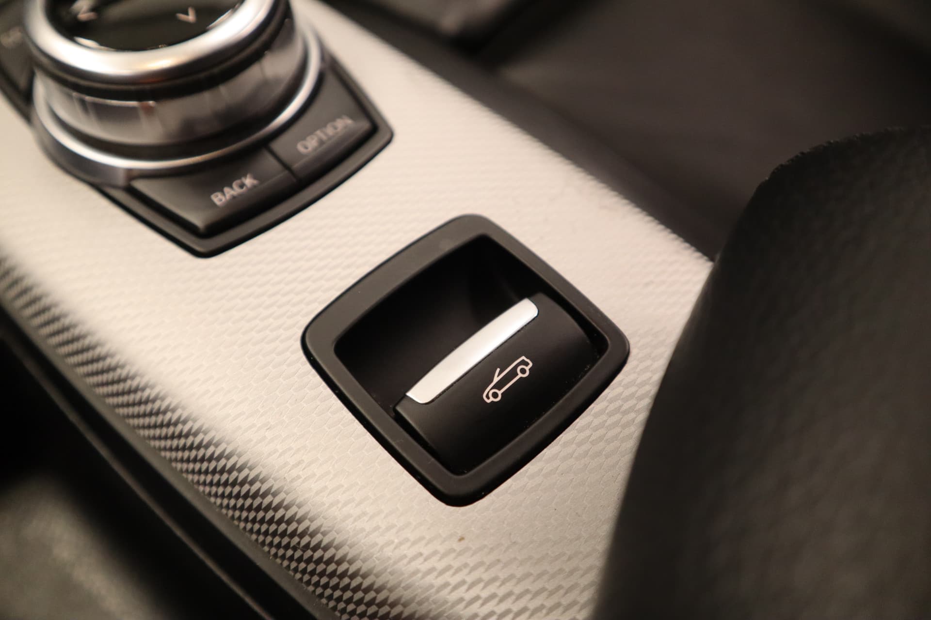 BMW 2 Serie Cabrio 220i High Executive thumbnail 18