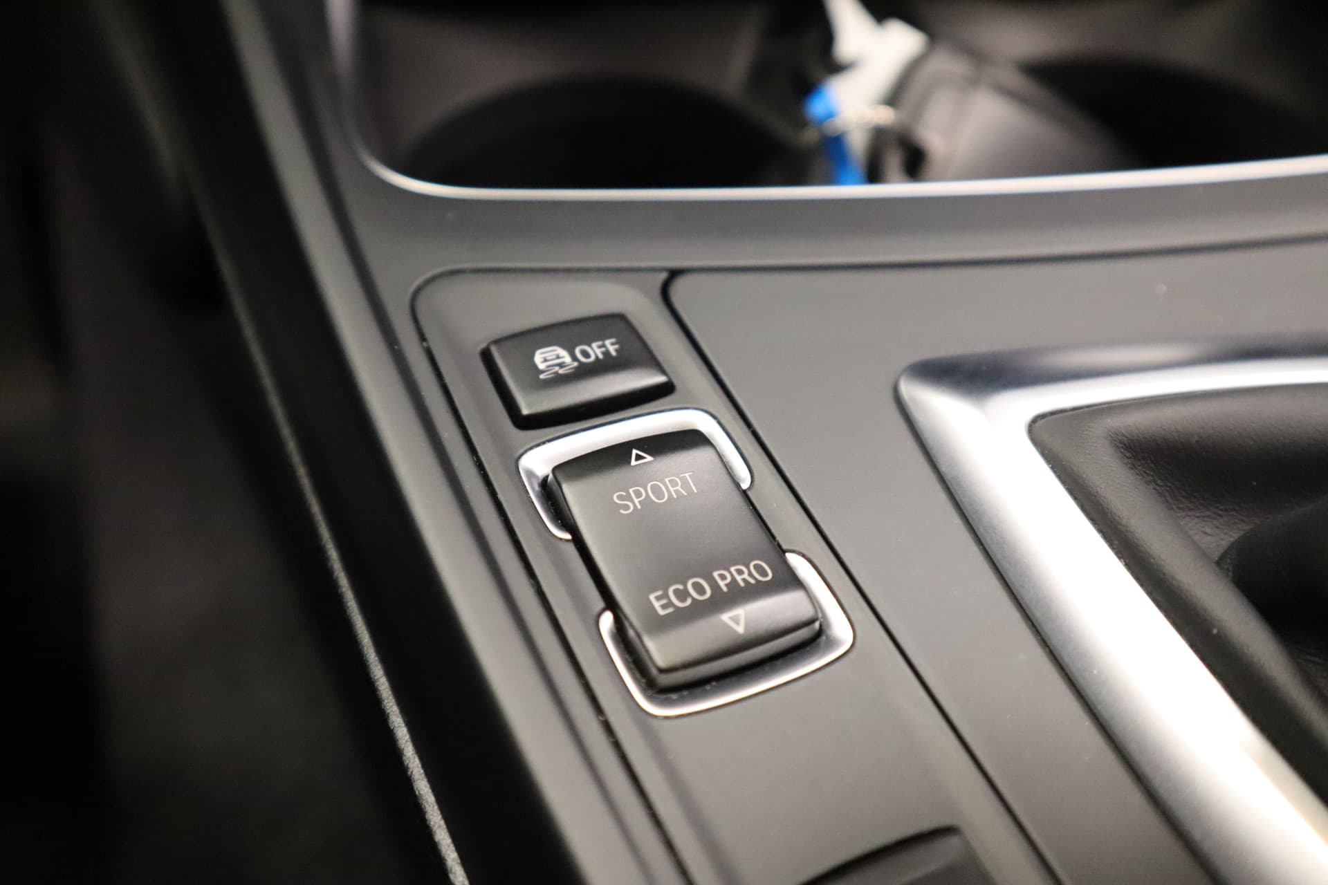 BMW 2 Serie Cabrio 220i High Executive thumbnail 20