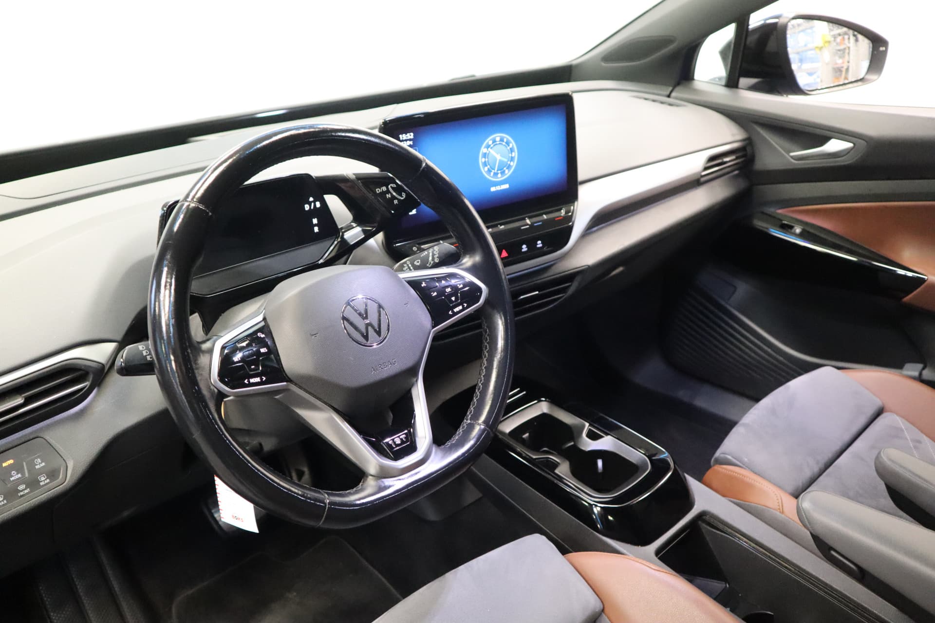 Volkswagen ID.4 First Max 77 kWh thumbnail 8