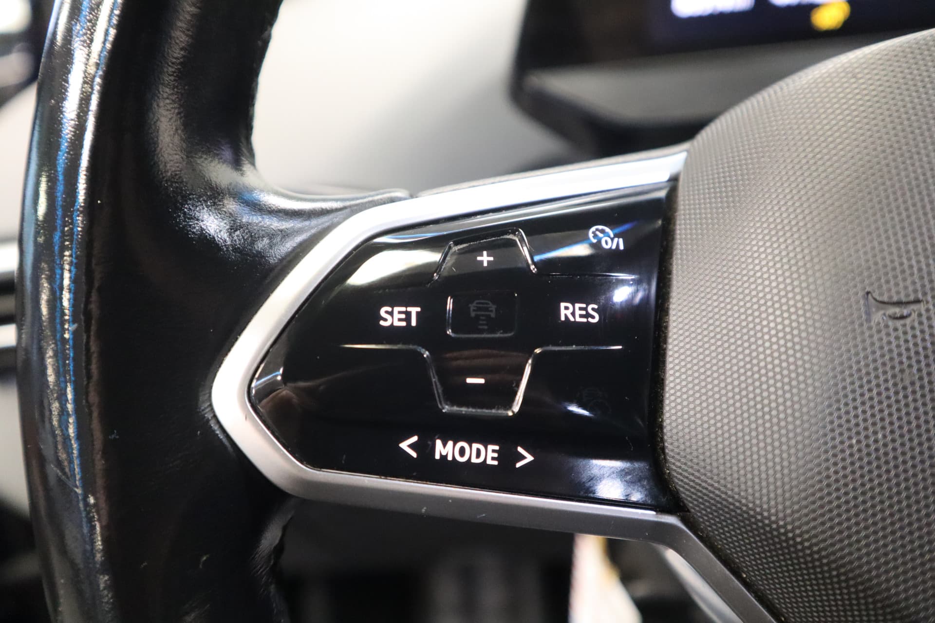 Volkswagen ID.4 First Max 77 kWh thumbnail 10