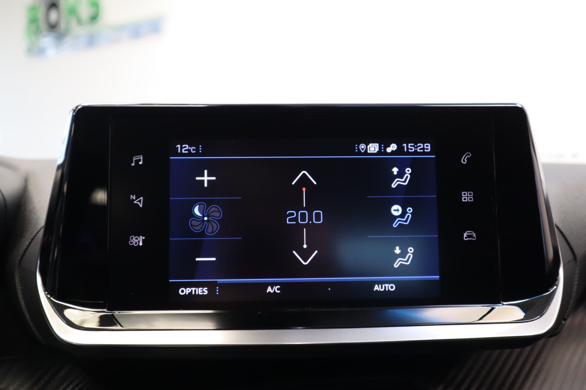 Peugeot 2008 1.2 PureTech Allure Pack thumbnail 12