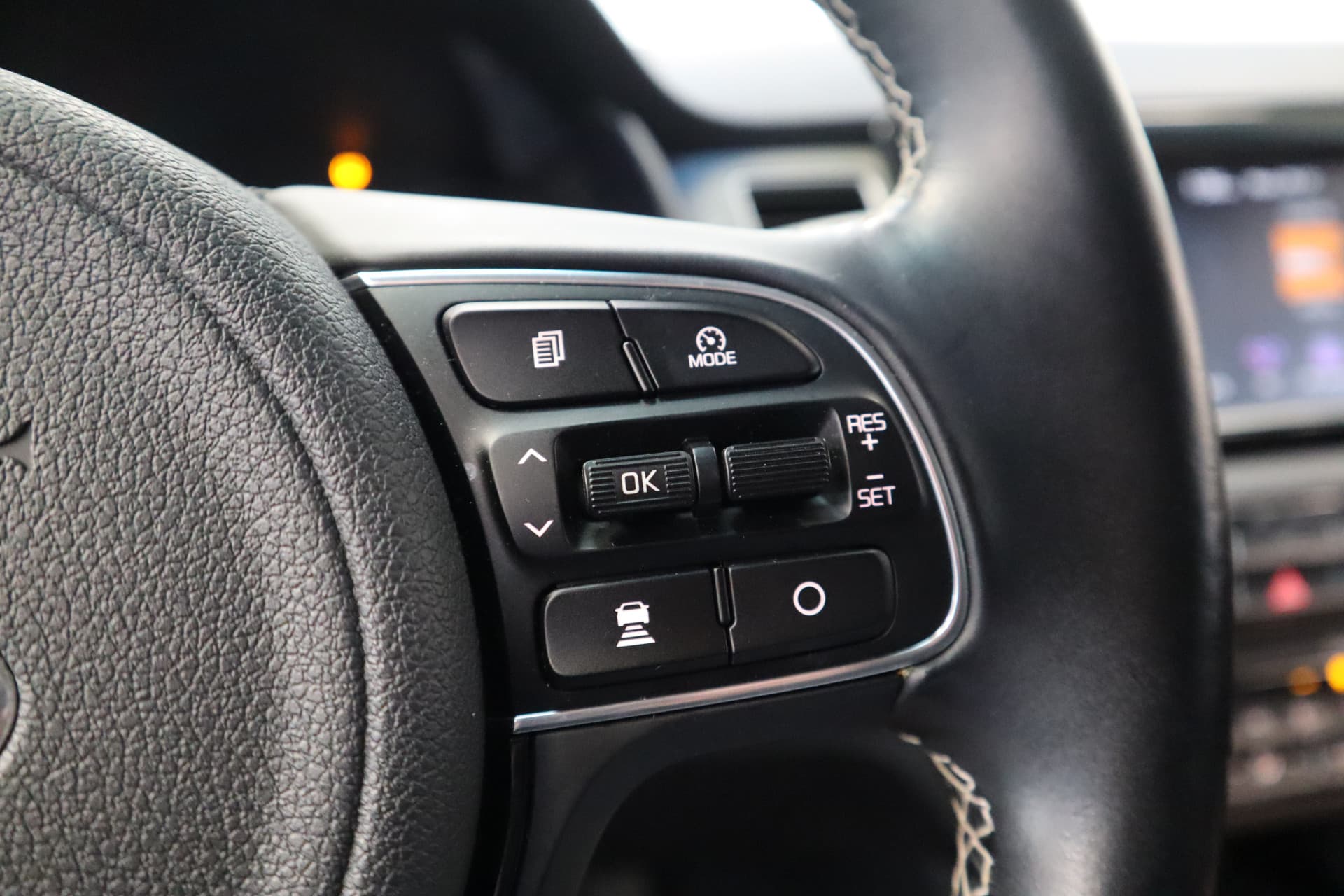 Kia E-Niro 64 kWh thumbnail 14