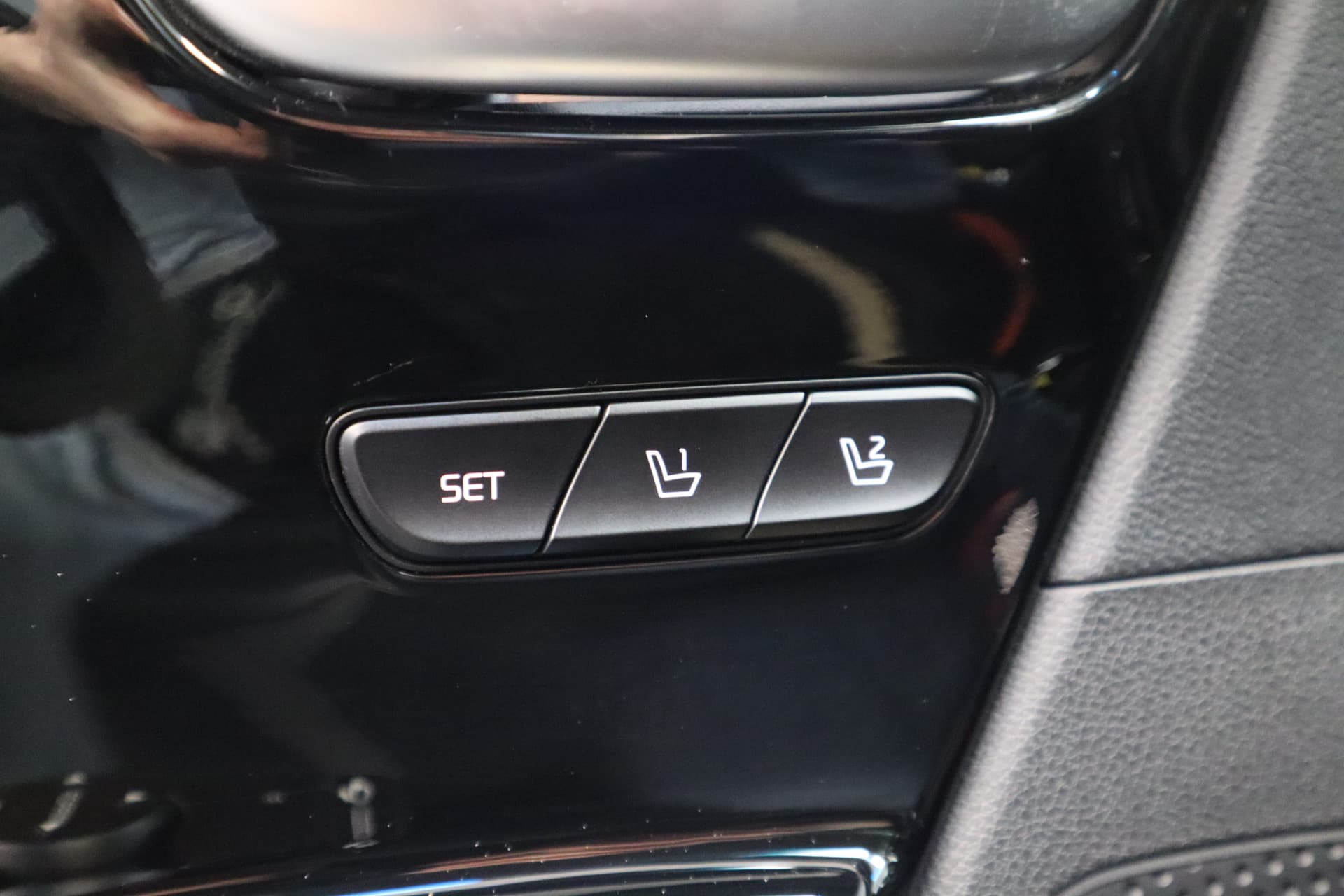 Kia E-Niro 64 kWh thumbnail 18