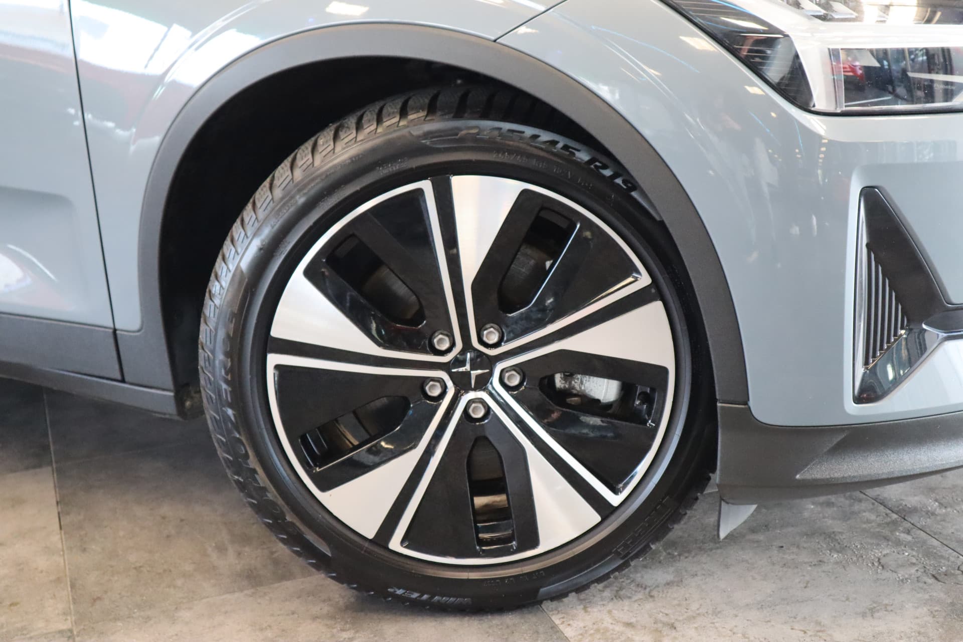 Polestar 2 Long Range Dual Motor 78 kWh thumbnail 4