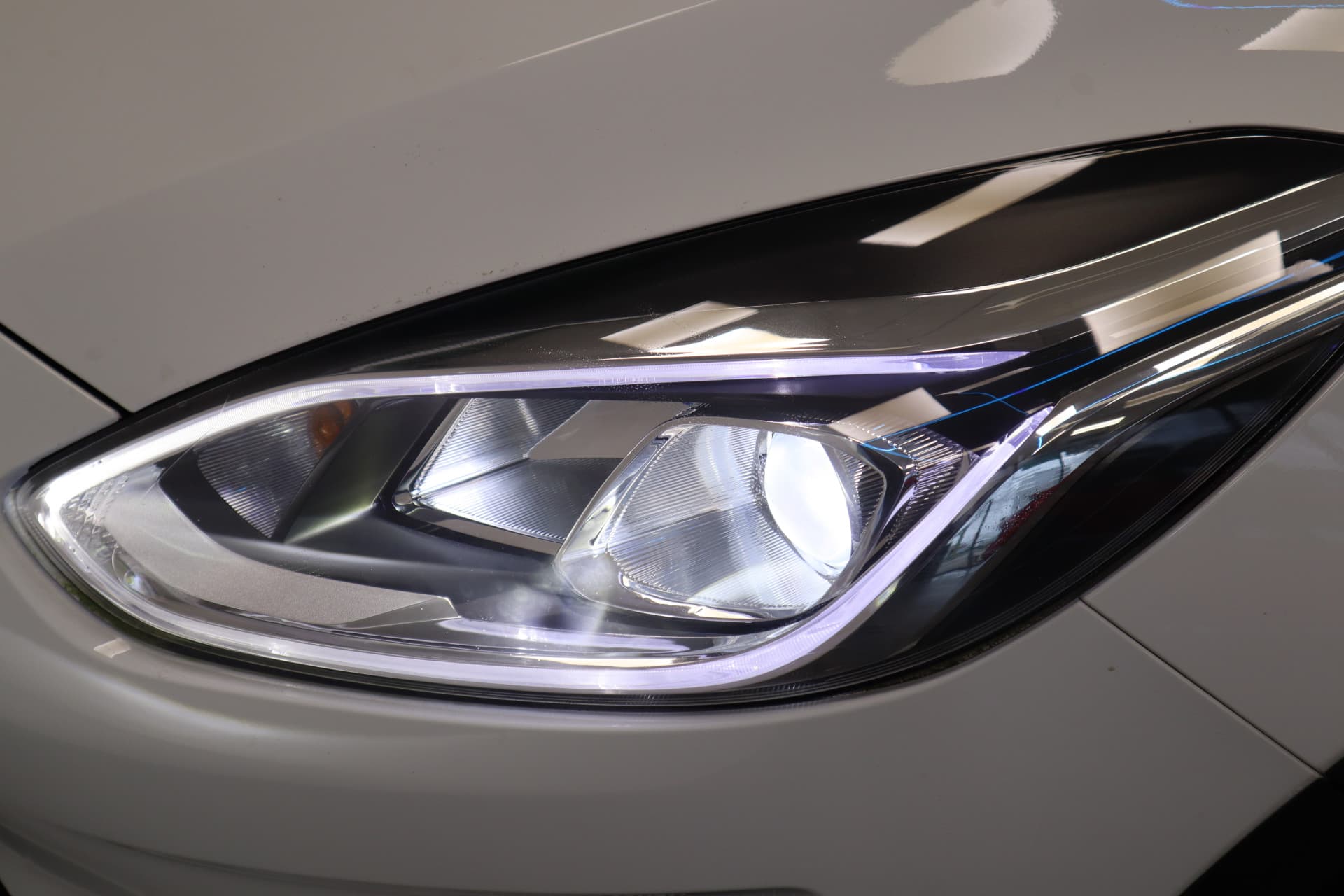 Ford Fiesta 1.0 EcoBoost Active X thumbnail 4