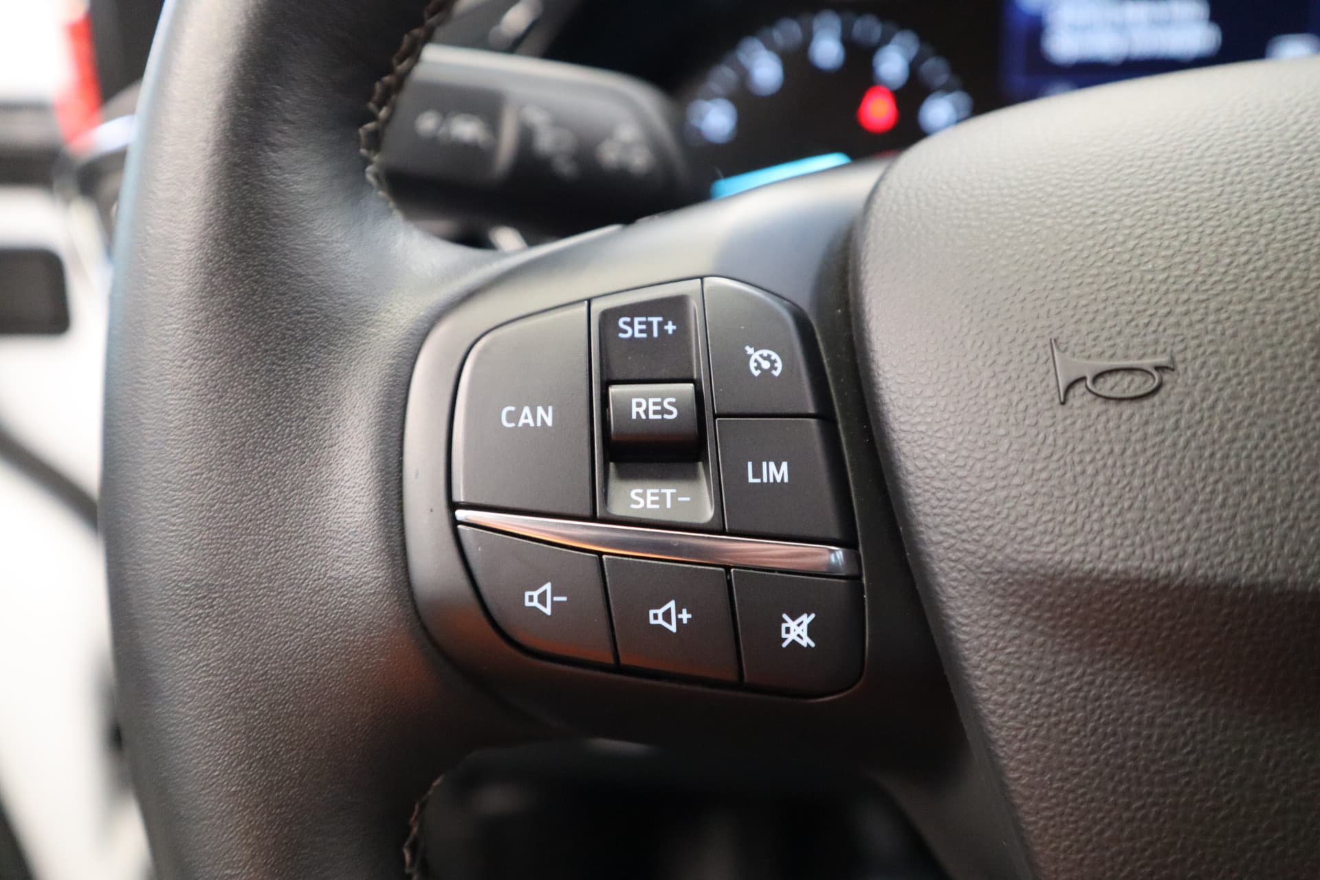 Ford Fiesta 1.0 EcoBoost Active X thumbnail 9