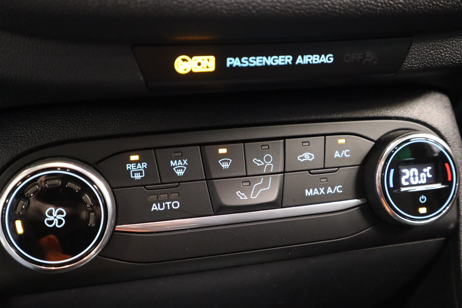 Ford Fiesta 1.0 EcoBoost Active X thumbnail 12