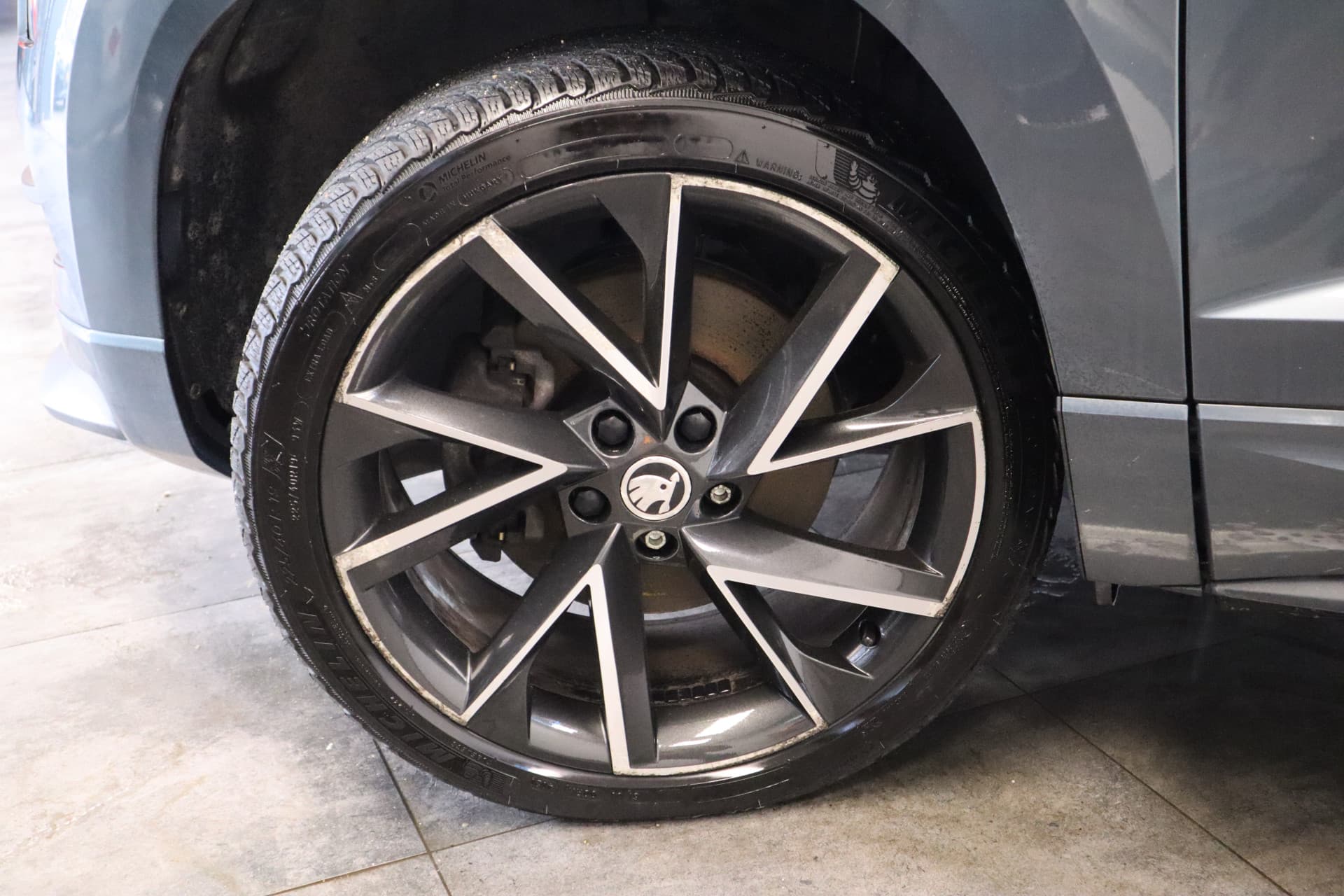 Skoda Karoq 1.5 TSI ACT Sportline Business thumbnail 4