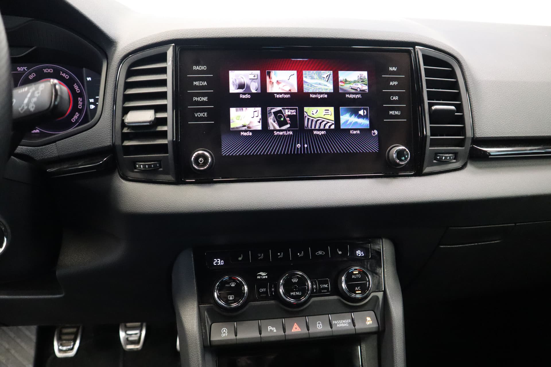 Skoda Karoq 1.5 TSI ACT Sportline Business thumbnail 13