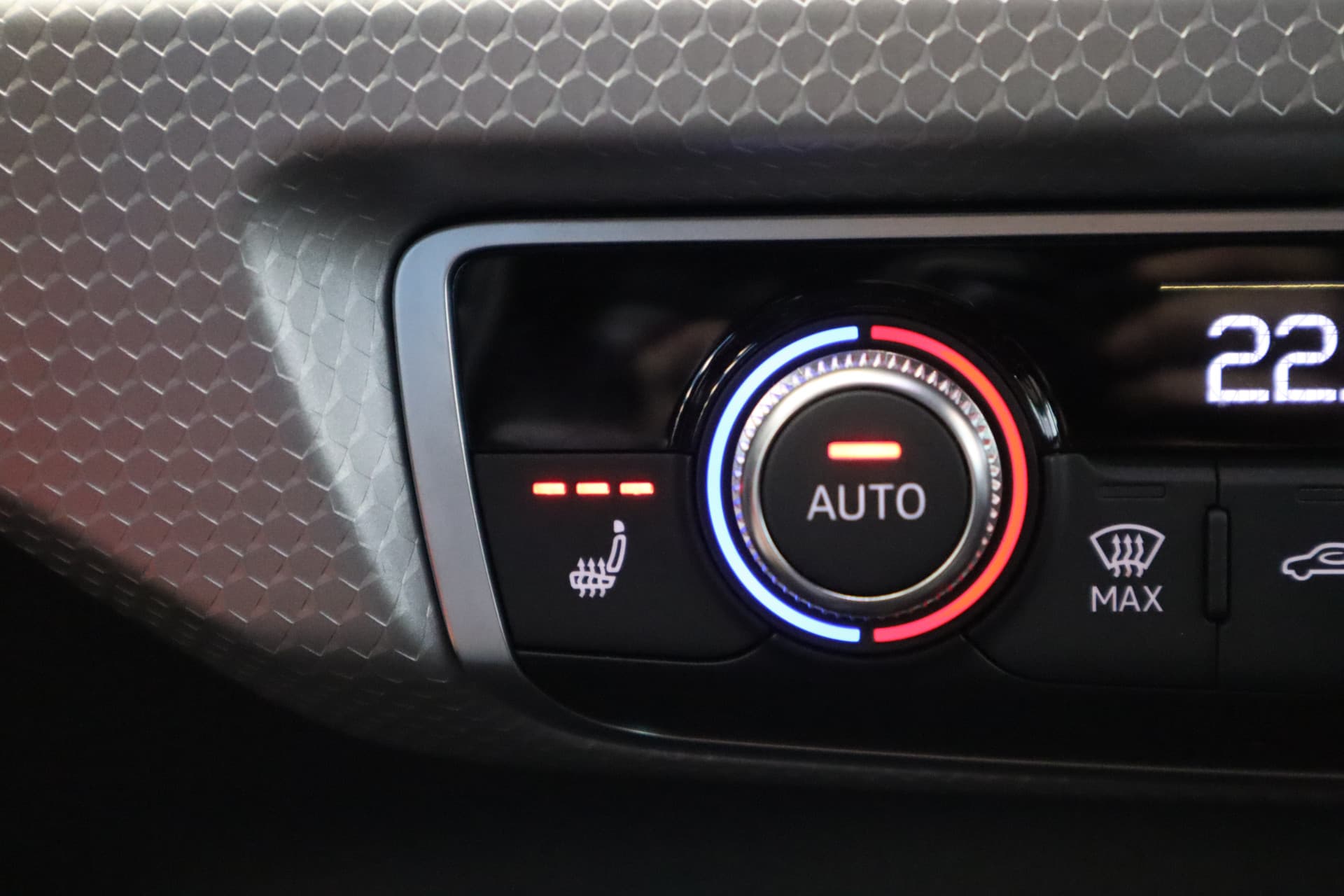 Audi A1 Sportback 25 TFSI S edition thumbnail 13