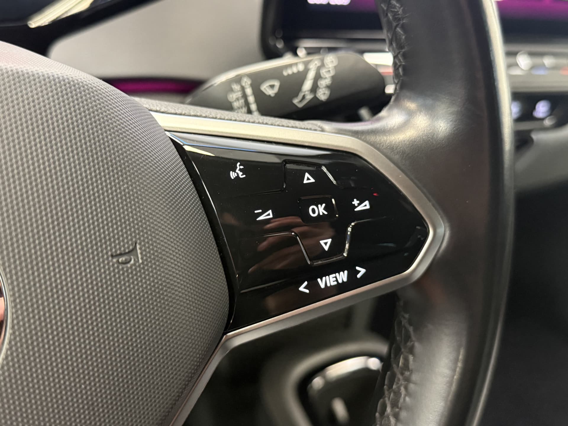 Volkswagen ID.3 First 58 kWh thumbnail 10