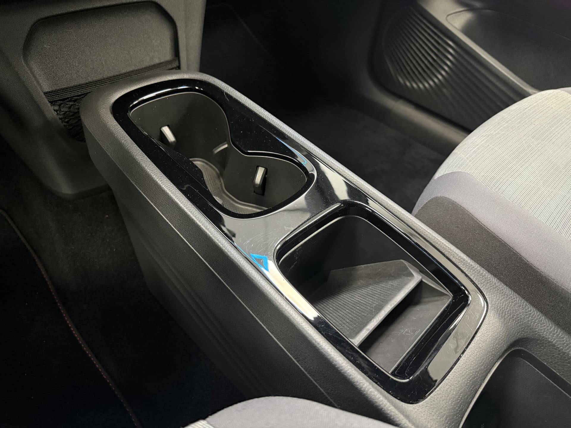 Volkswagen ID.3 First 58 kWh thumbnail 13