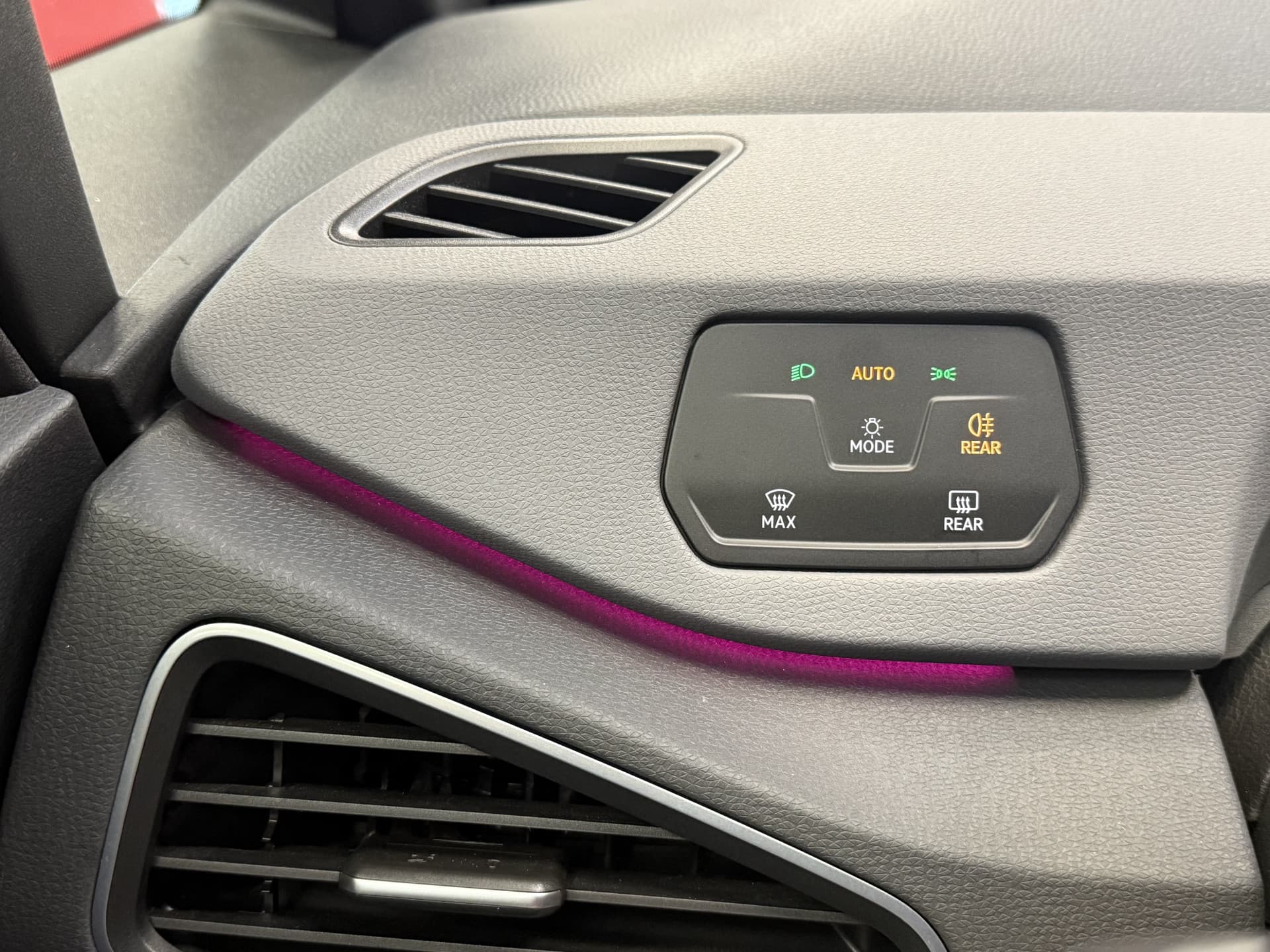 Volkswagen ID.3 First 58 kWh thumbnail 14