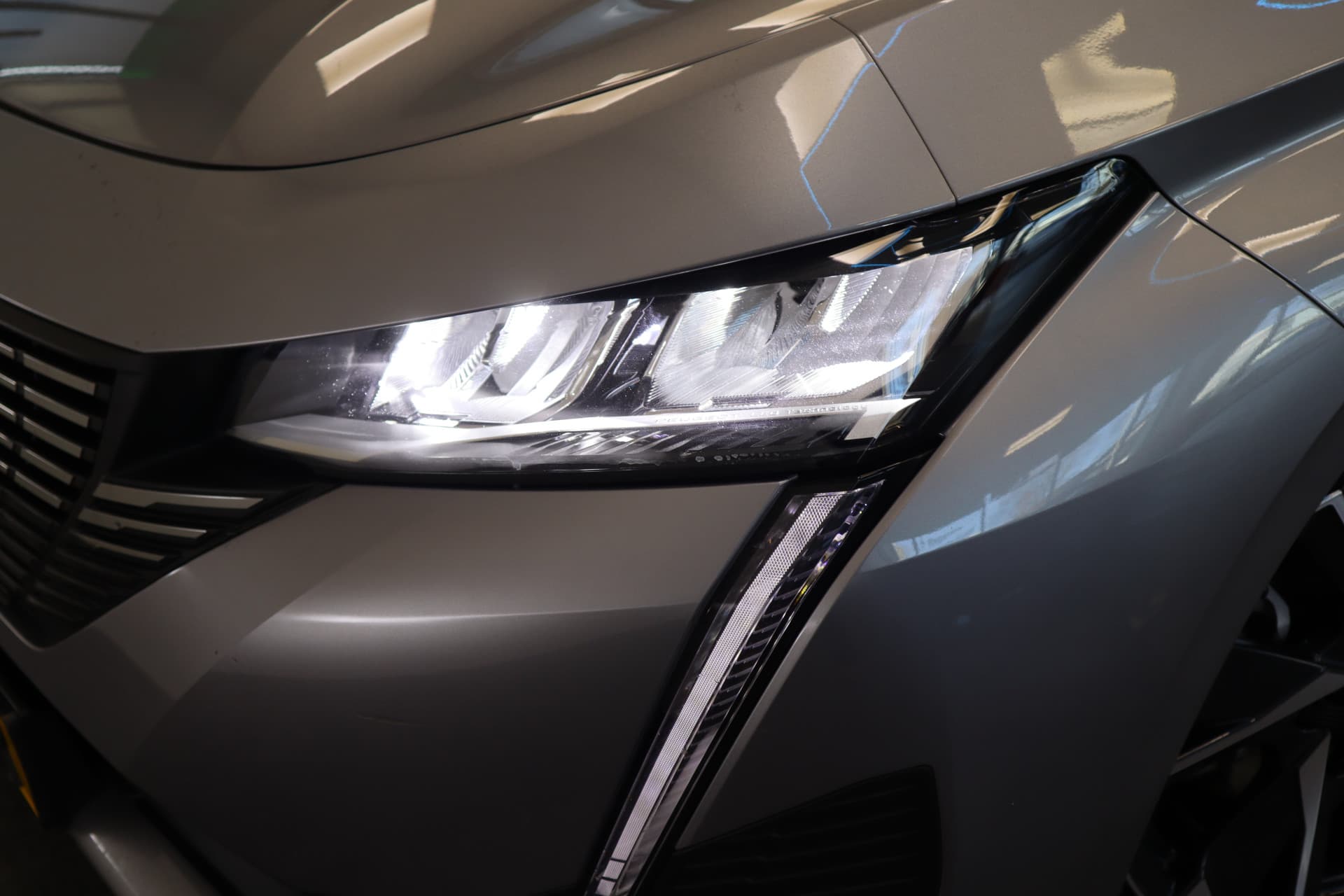 Peugeot 308 SW 1.2 PureTech Allure thumbnail 6