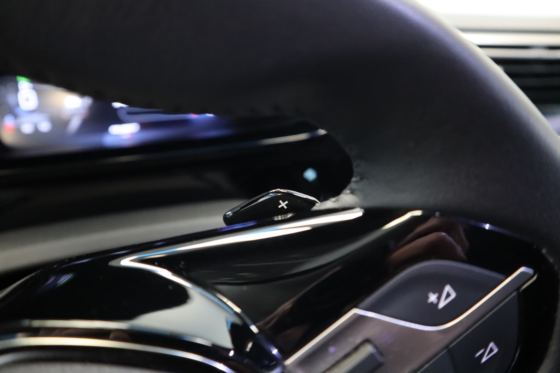 Peugeot 308 SW 1.2 PureTech Allure thumbnail 11