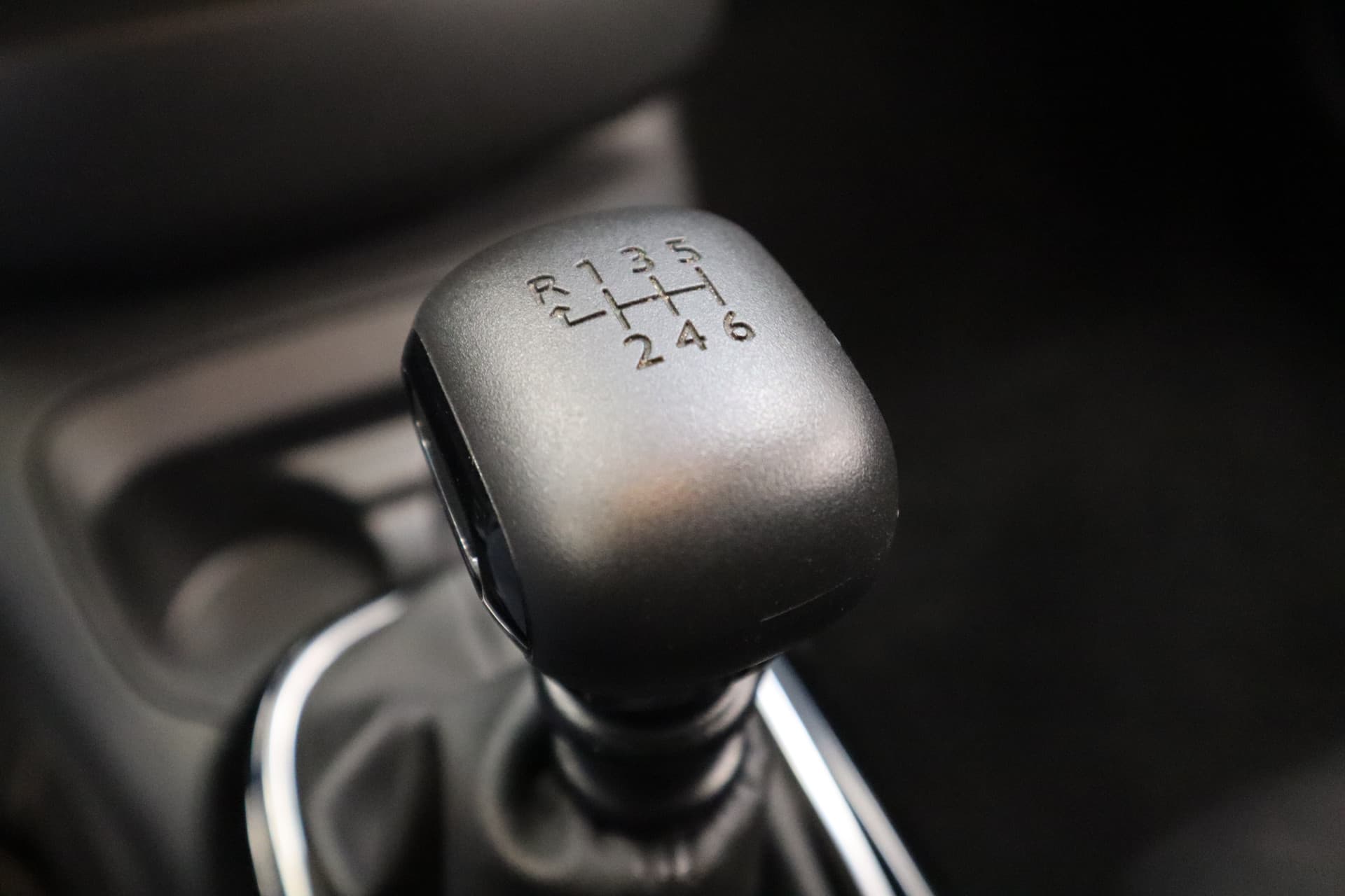 Citroën C4 Cactus 1.2 PureTech Feel thumbnail 12