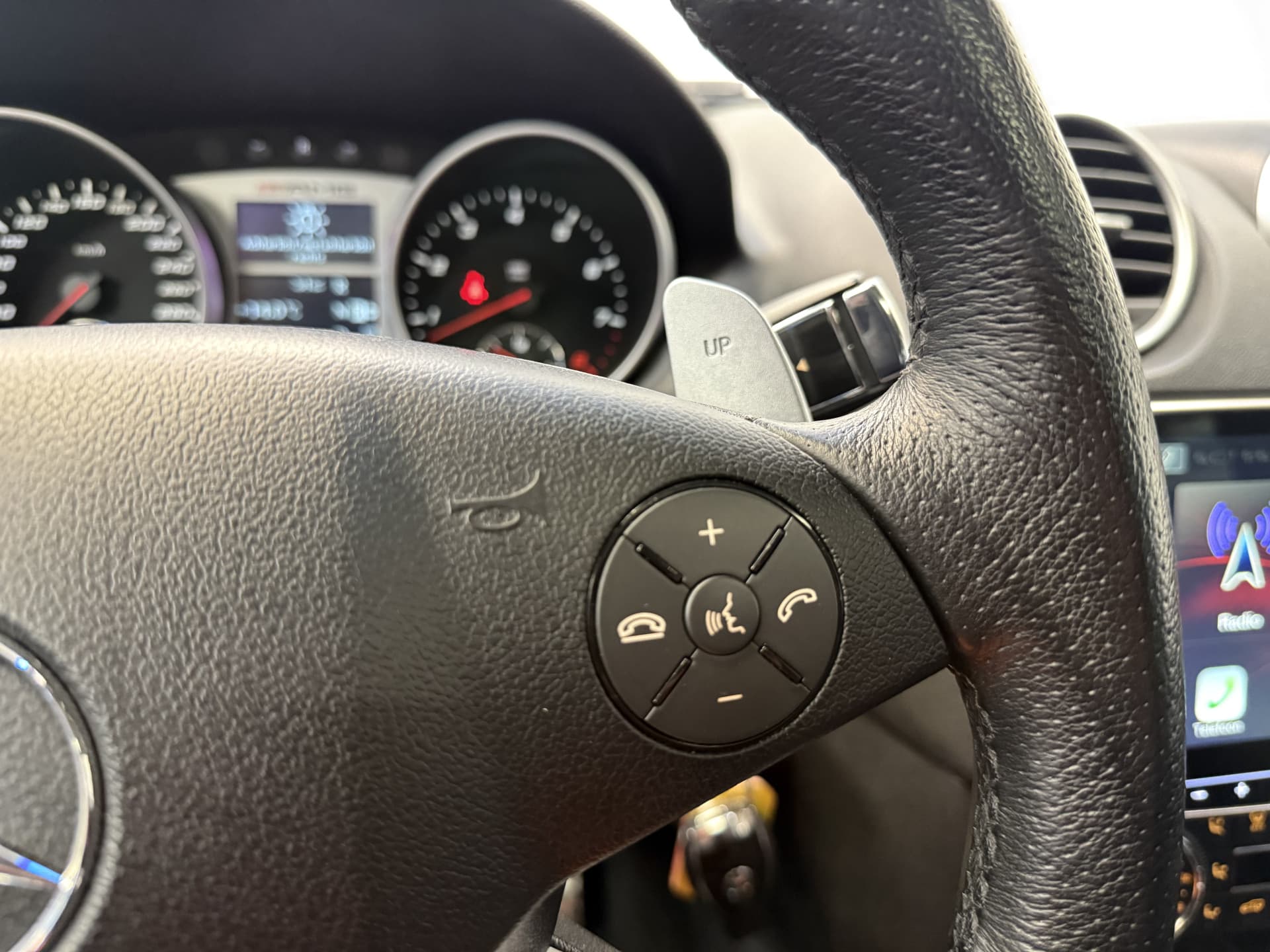 Mercedes-Benz M-Klasse AMG 63 thumbnail 10