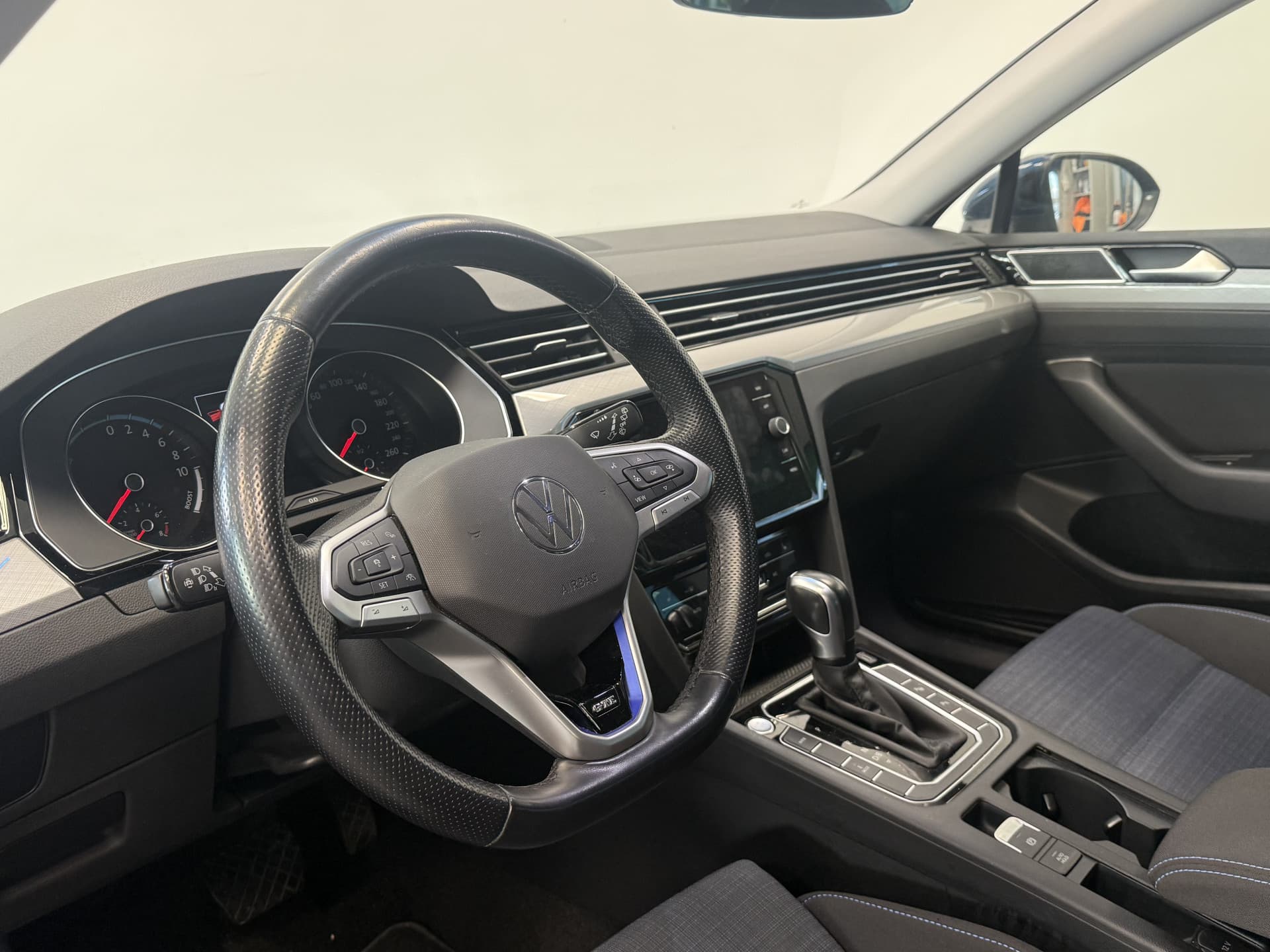 Volkswagen Passat Variant 1.4 TSI PHEV GTE Business thumbnail 4