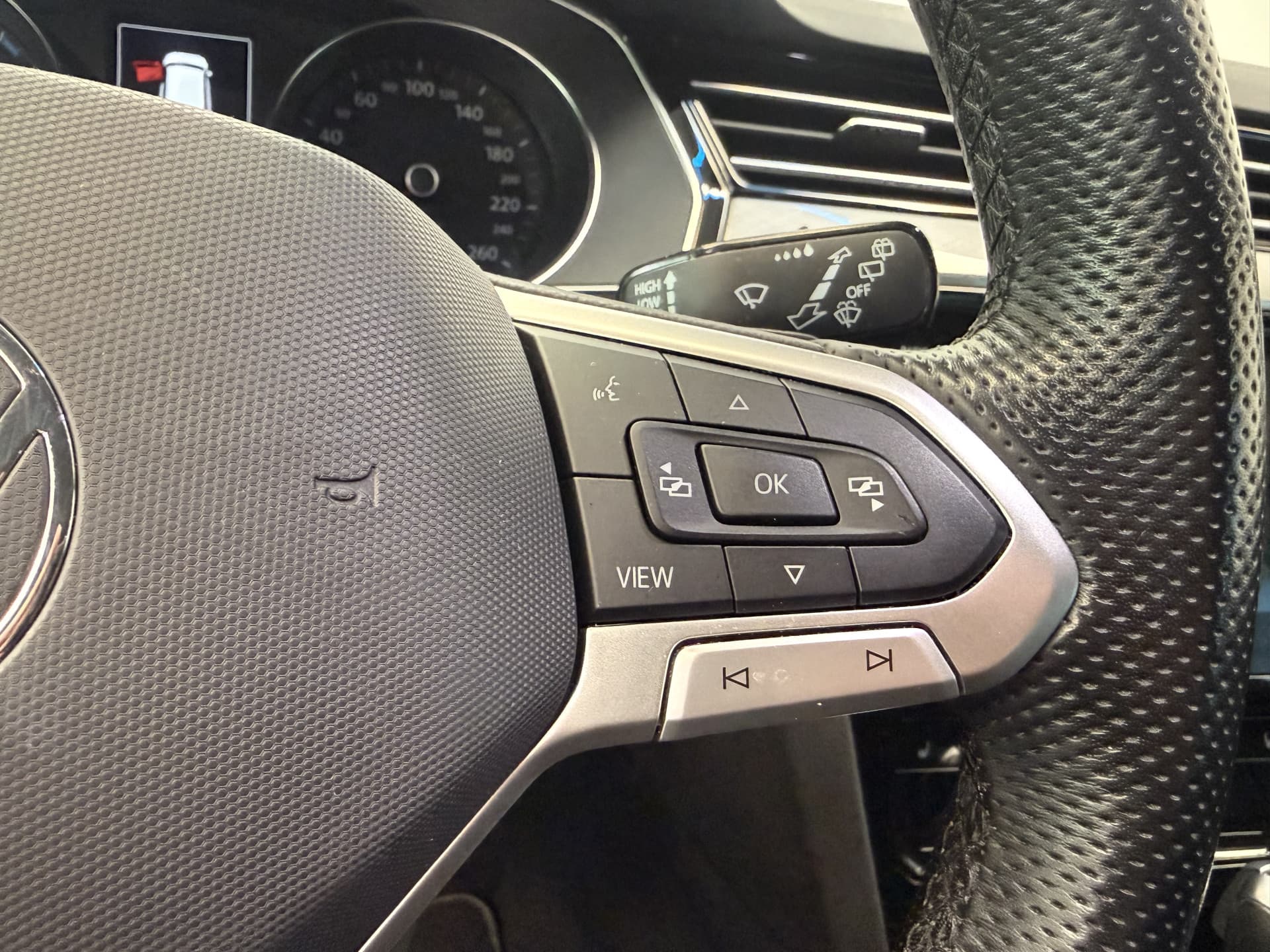 Volkswagen Passat Variant 1.4 TSI PHEV GTE Business thumbnail 8