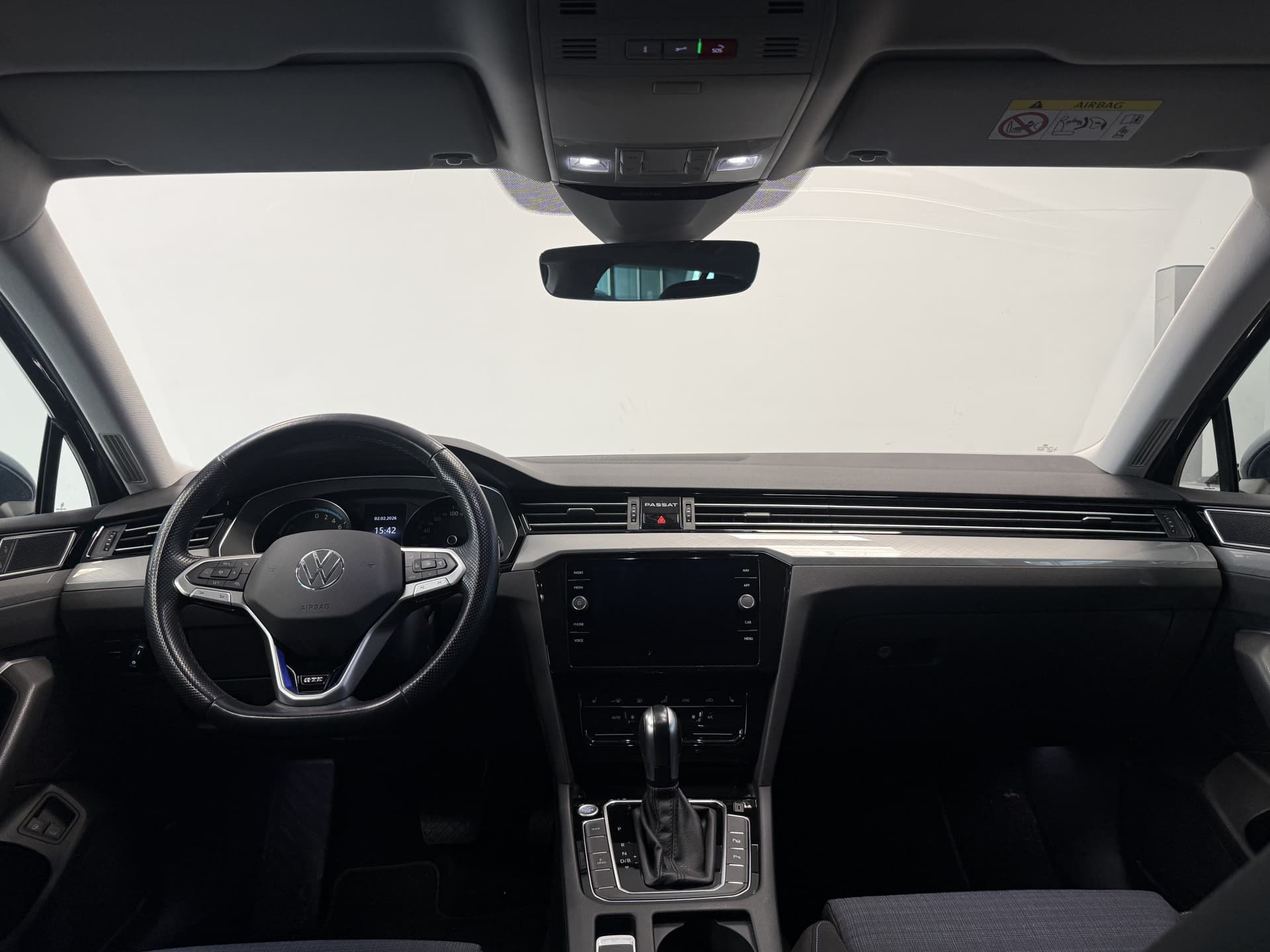 Volkswagen Passat Variant 1.4 TSI PHEV GTE Business thumbnail 15