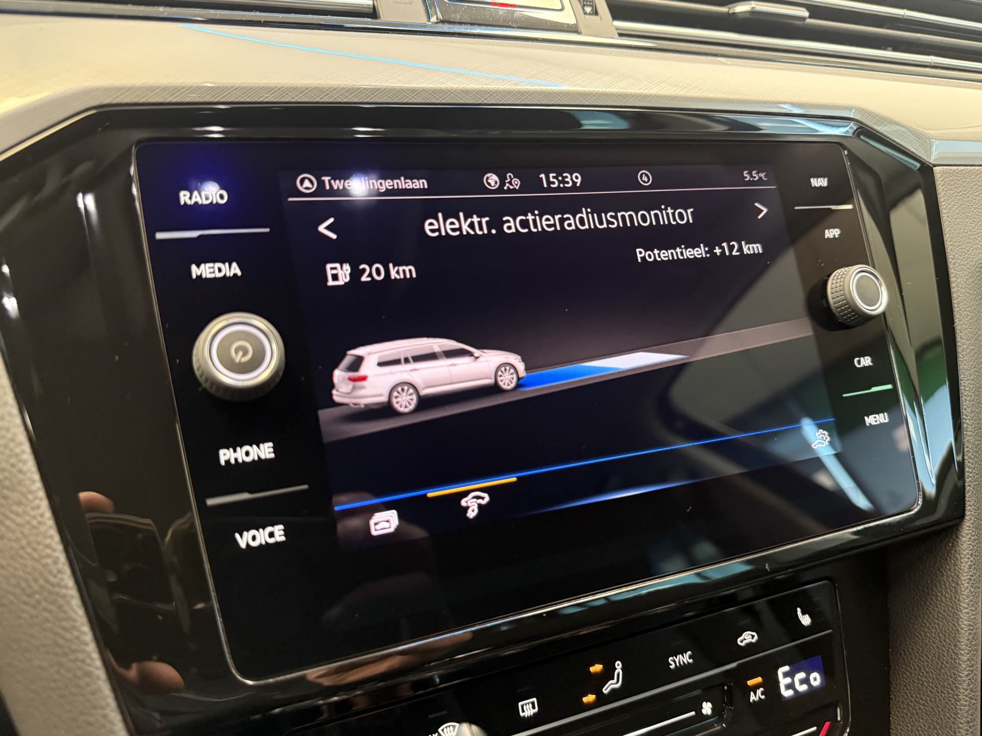 Volkswagen Passat Variant 1.4 TSI PHEV GTE Business thumbnail 19