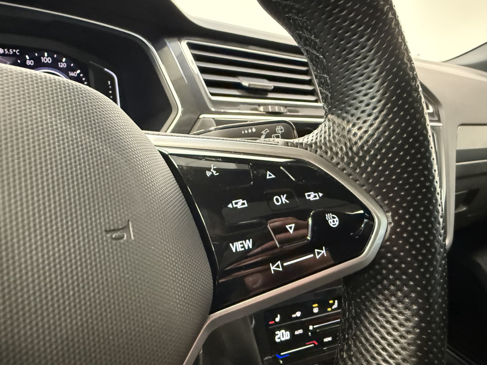 Volkswagen Tiguan 1.4 TSI eHybrid R-Line Business+ thumbnail 13