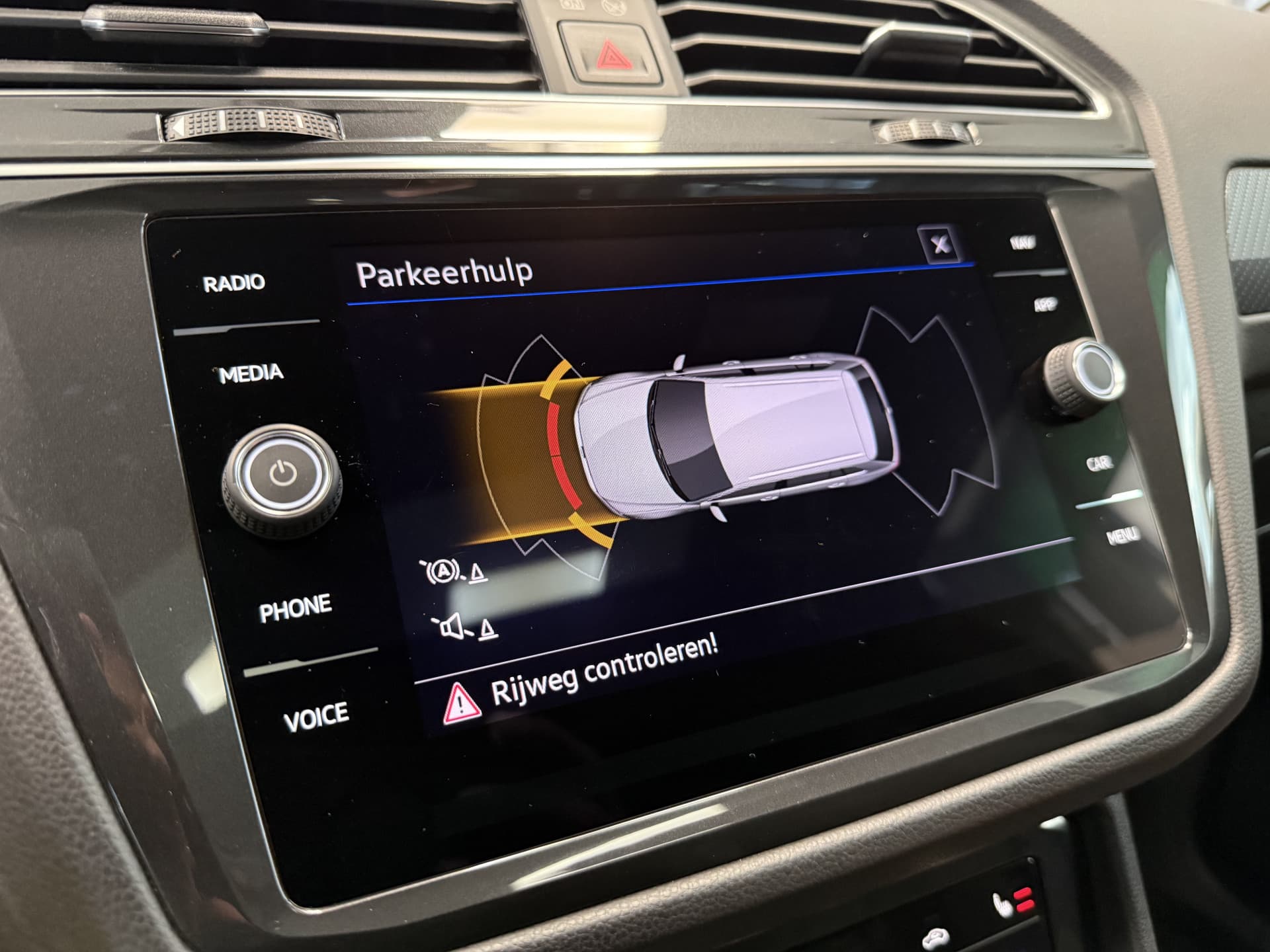 Volkswagen Tiguan 1.4 TSI eHybrid R-Line Business+ thumbnail 21